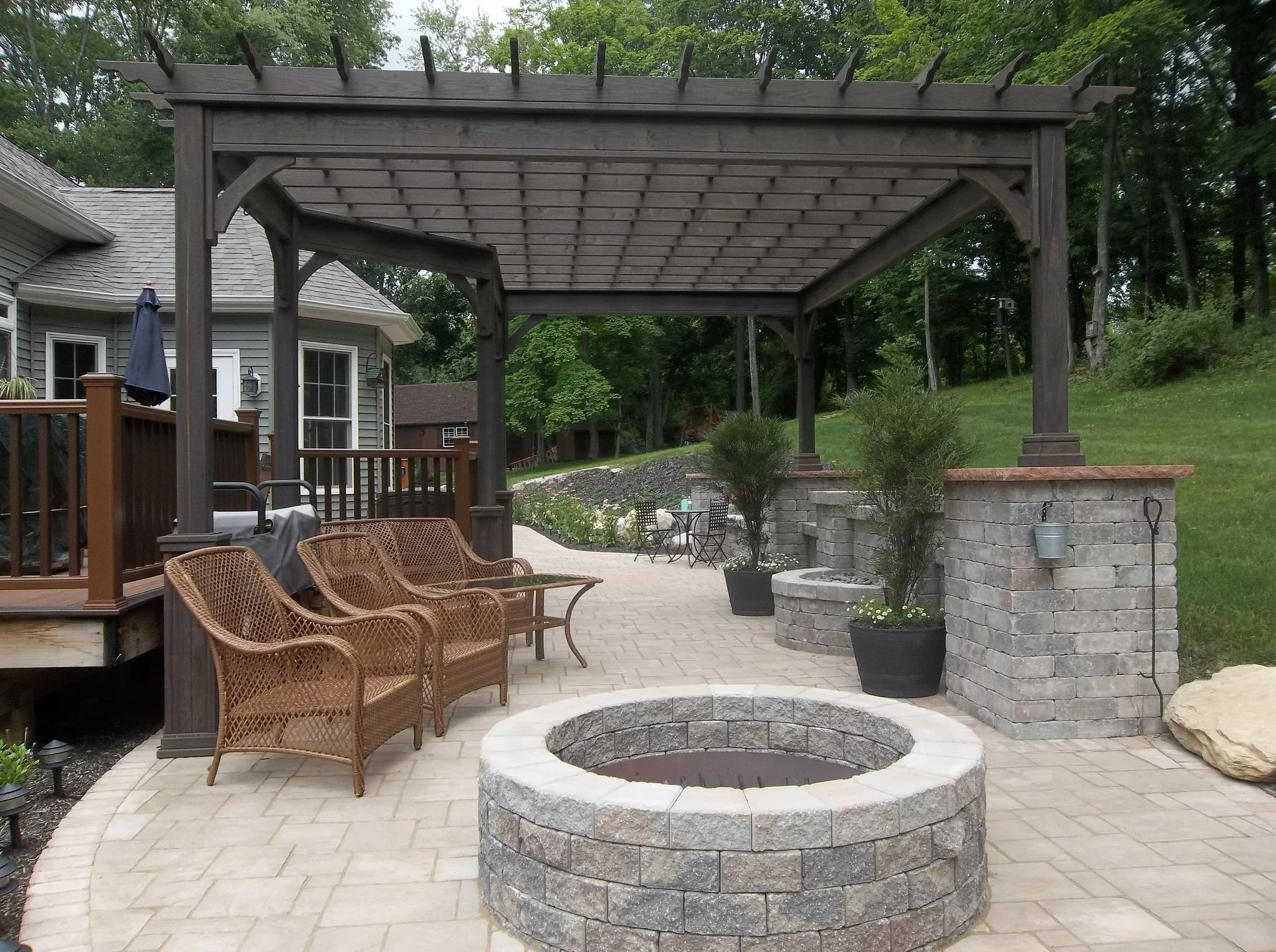 Retaining Wall Builders Near You Lehigh Lawns & Landscaping