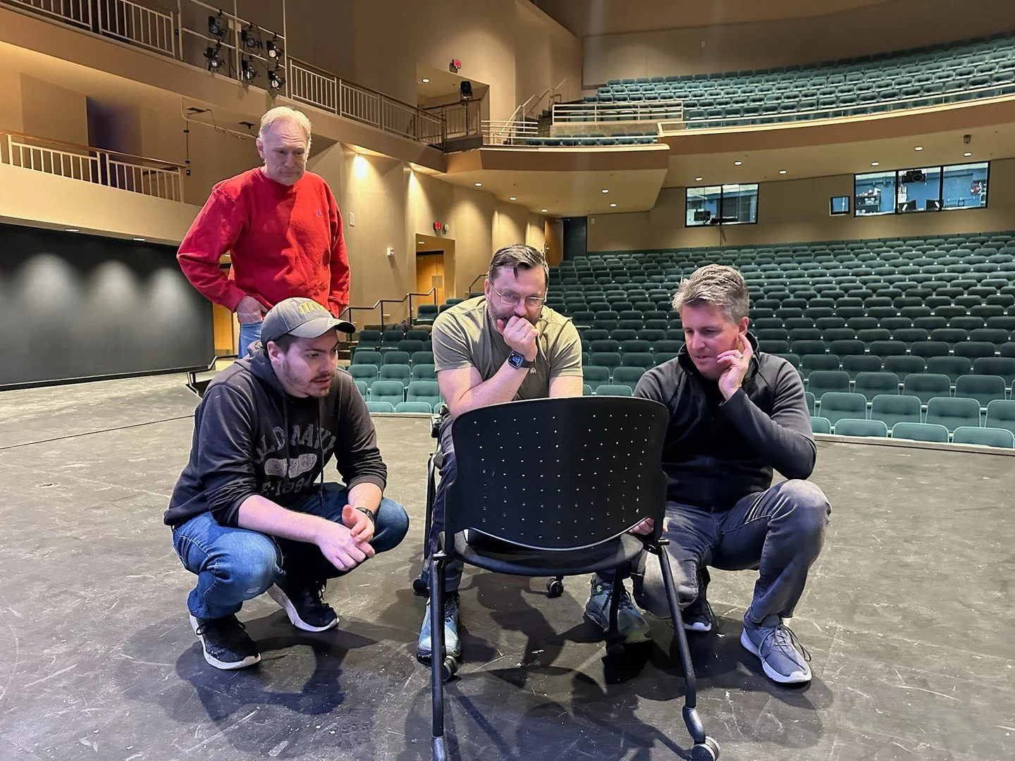 Behind every snowy scene is a lot of conversation and collaboration ☃️✨
Any guesses as to what these set builders are discussing? 👀🎭

🎟️ https://brightonmusical.com/
🎭 Frozen: March 13&ndash;15 &amp; 20&ndash;22"