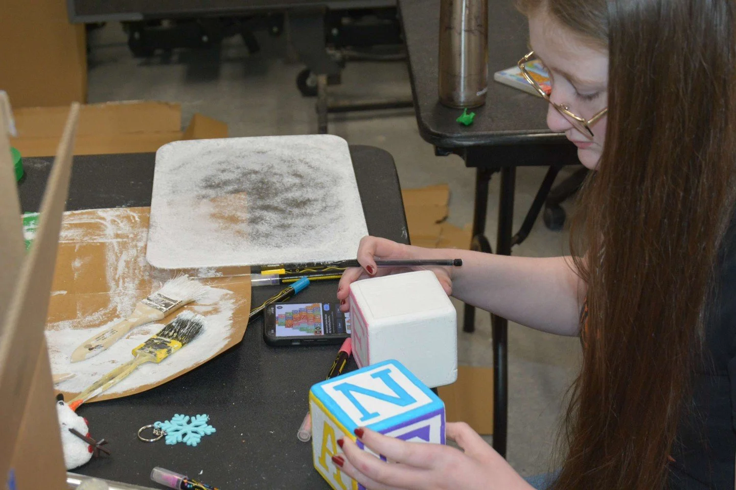 It wouldn&rsquo;t be Frozen without all the details ❄️
Big shoutout to our props team, who are busy making sure every scene has exactly what it needs&mdash;right down to the smallest touch.

🎟️ https://brightonmusical.com/

🎭 Frozen: March 13&ndash