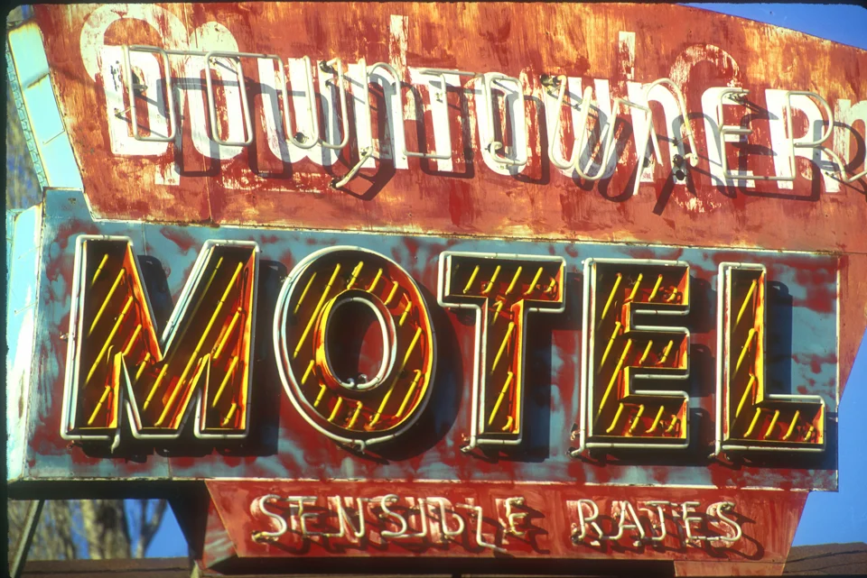 roadside (14 of 33).jpg