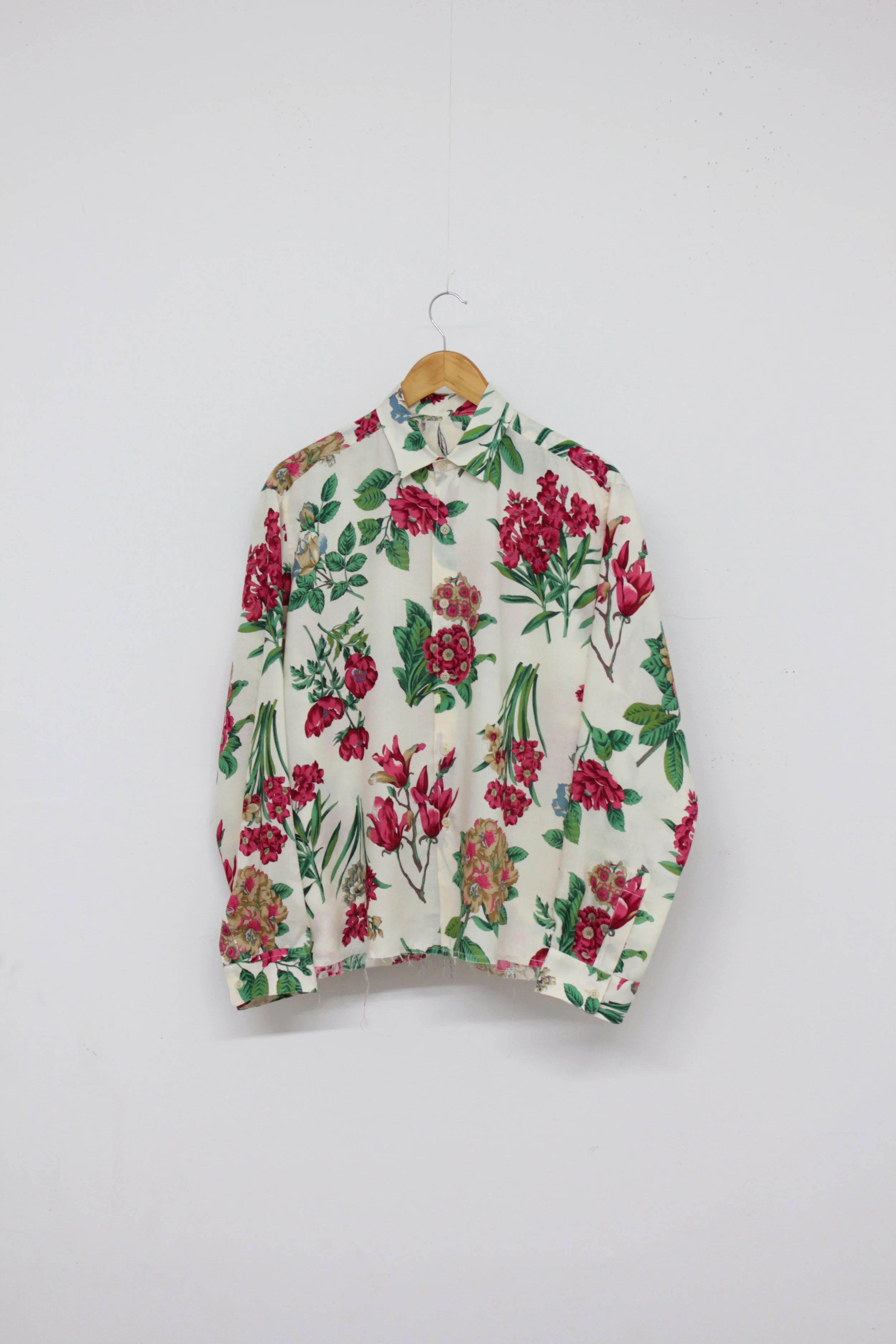 The Horticulturist Shirt - Size small in a vintage screen printed rayon.