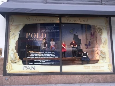 MacysWindow_PoloKidsPAN_1.jpg