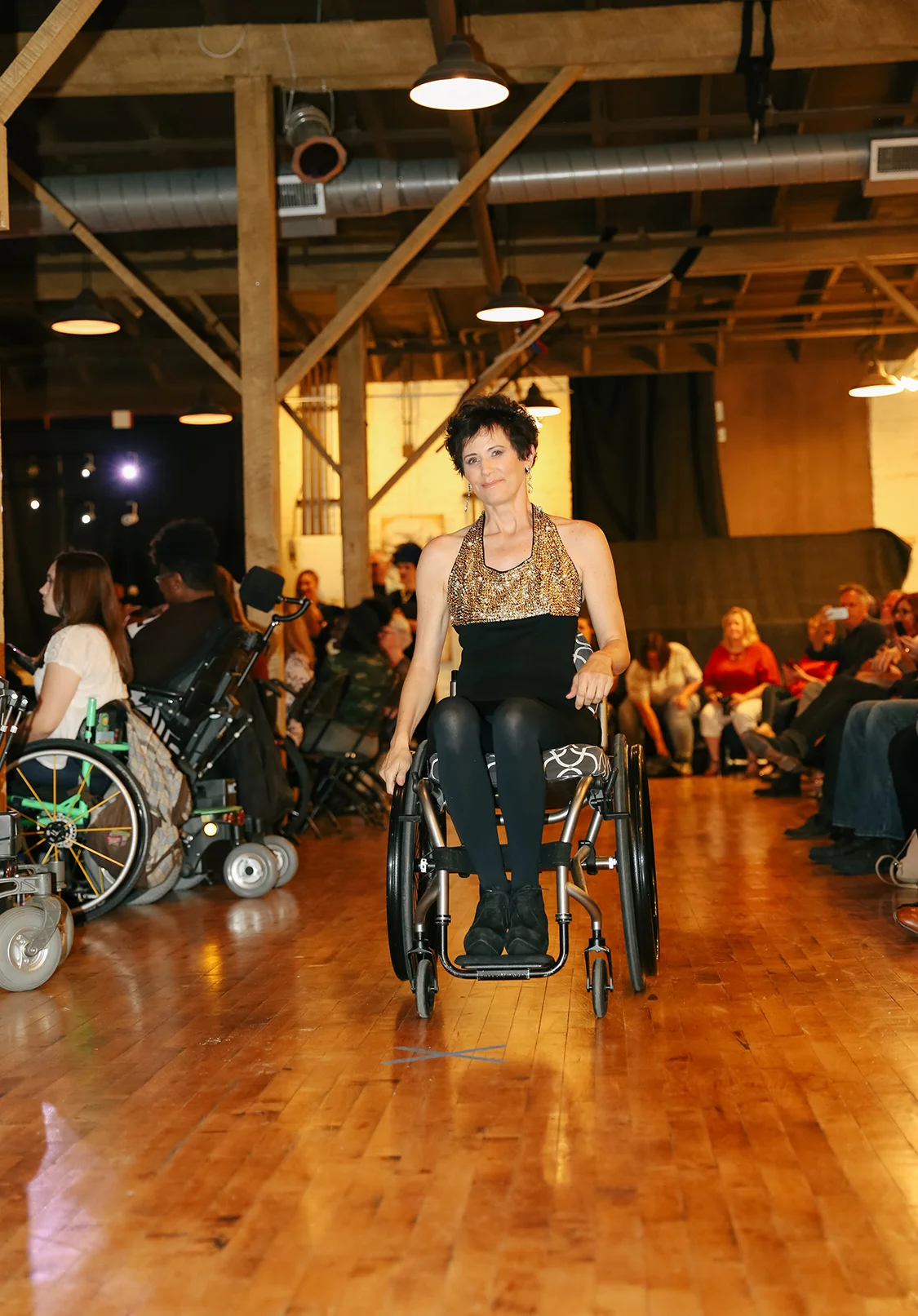 FashionIsforEveryBody_by_Annette_McNamara-0113.jpg
