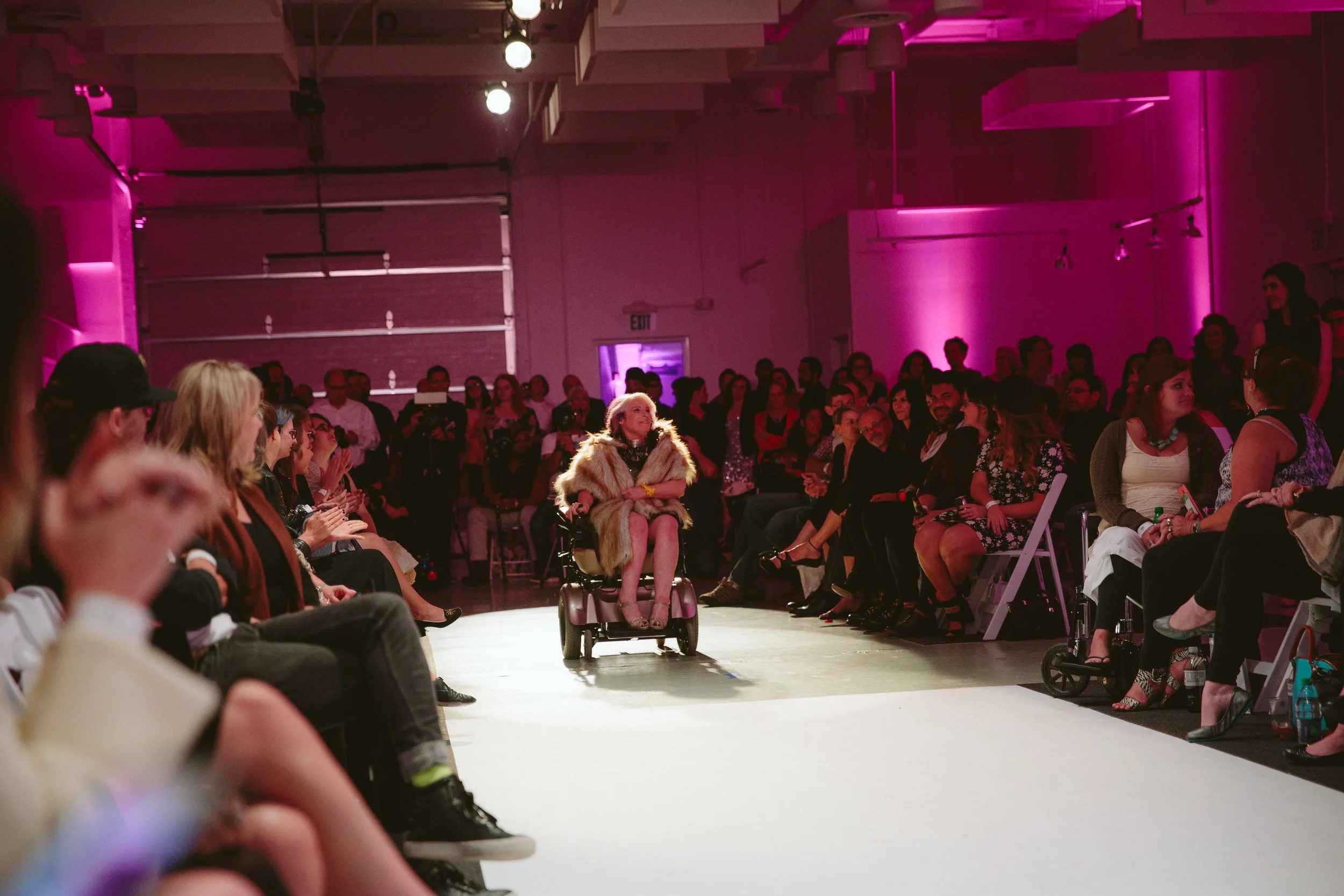 Alicia Searcy Wearing Lily Guilder