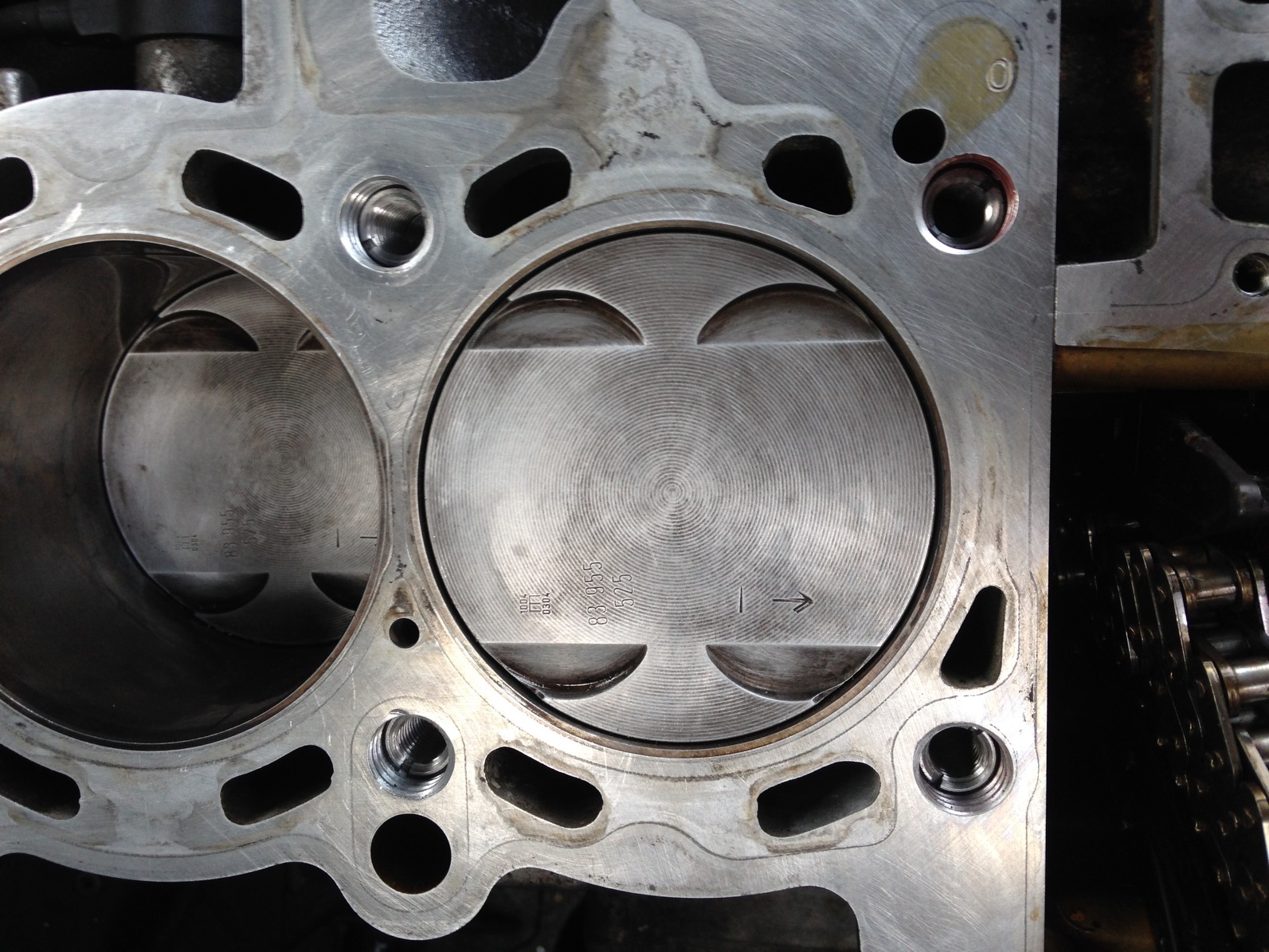 2000 BMW 2.5L M52 INLINE 6 WITH M10x1.5 NS300L INSERTS INSTALLED