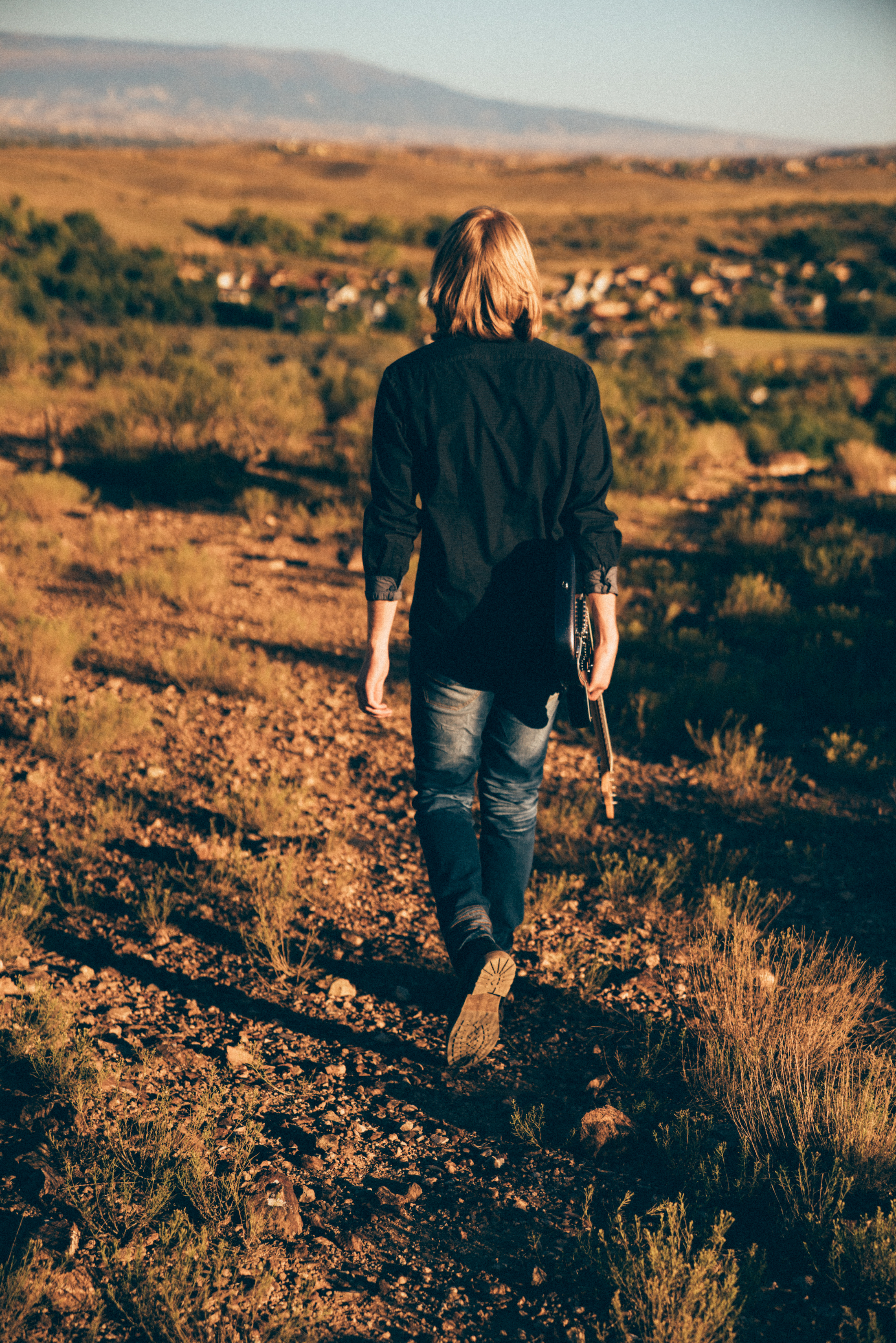 Caed-Agnew-Music-Walking-2017.jpeg