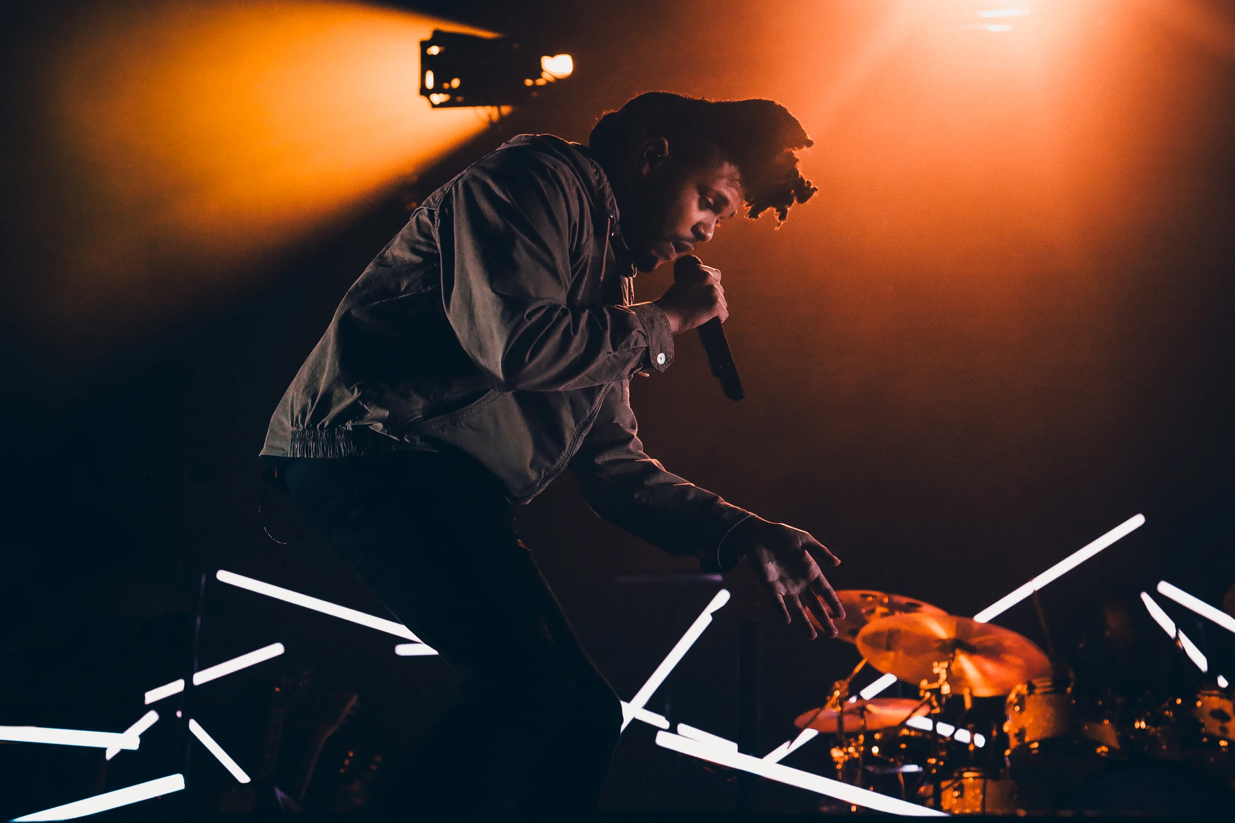 weeknd2-3.jpg