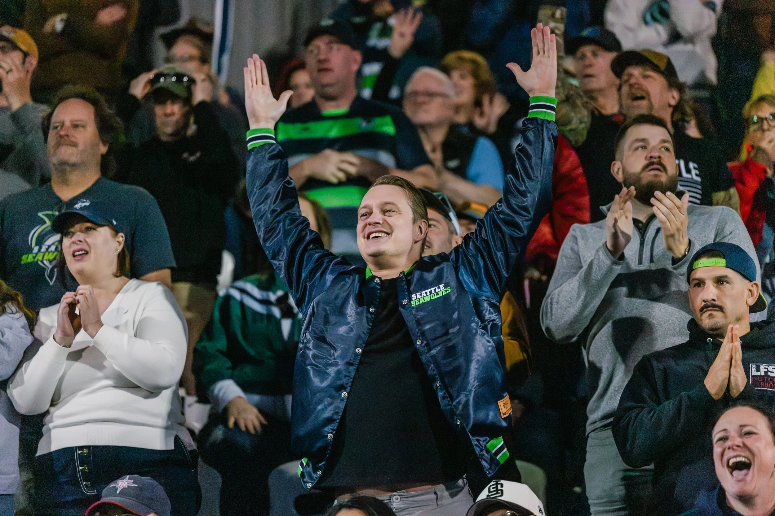 20250523_SEAvsHOU_FANS_@connor.jalbert-18.jpg
