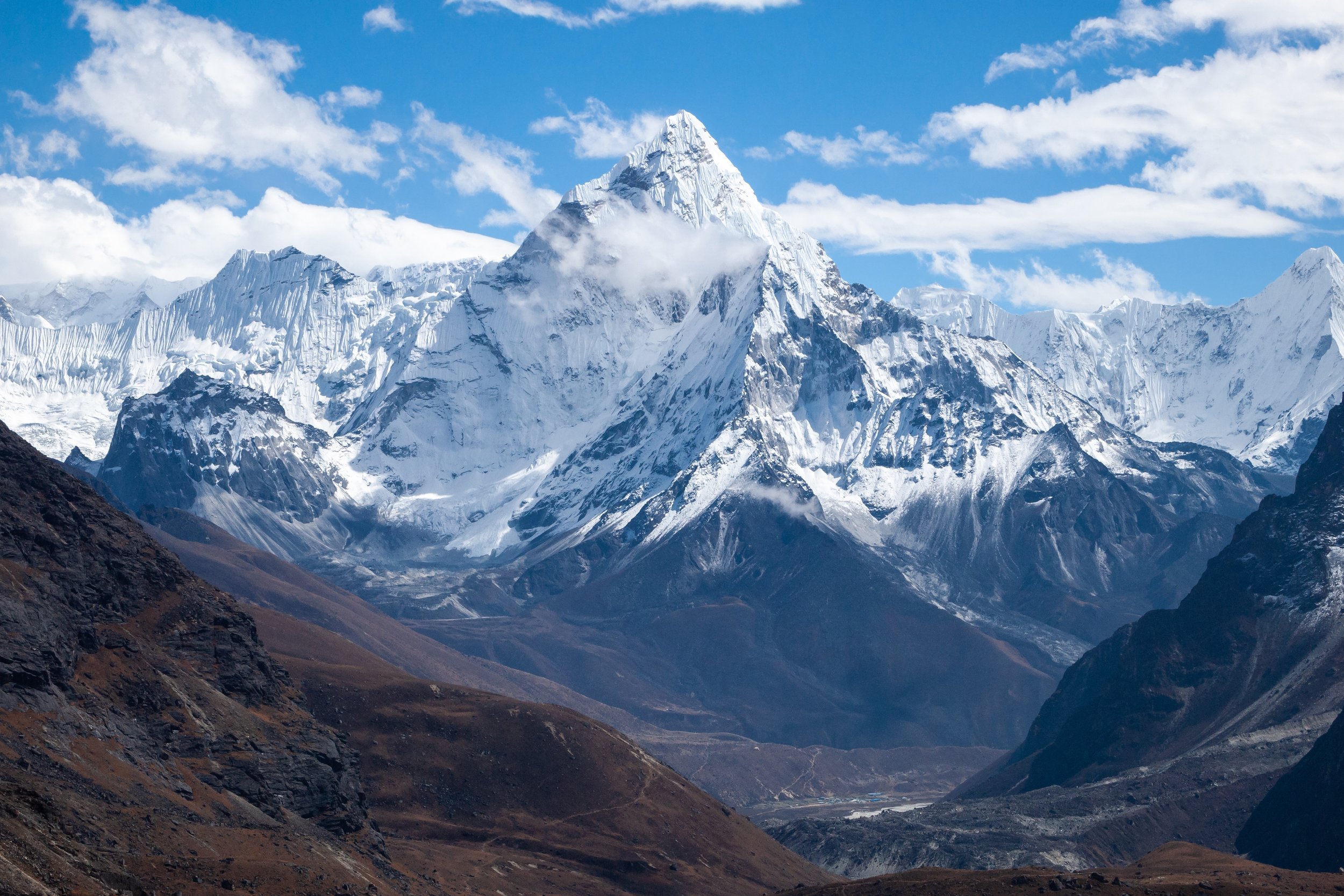 Teahouse Trekking in the High Himalaya