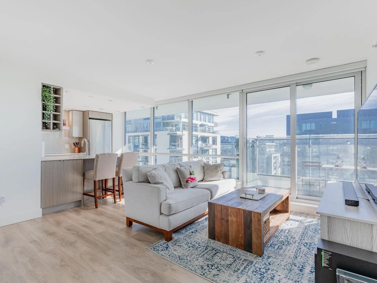 SOLD! 1605 - 1788 Columbia Street, Vancouver