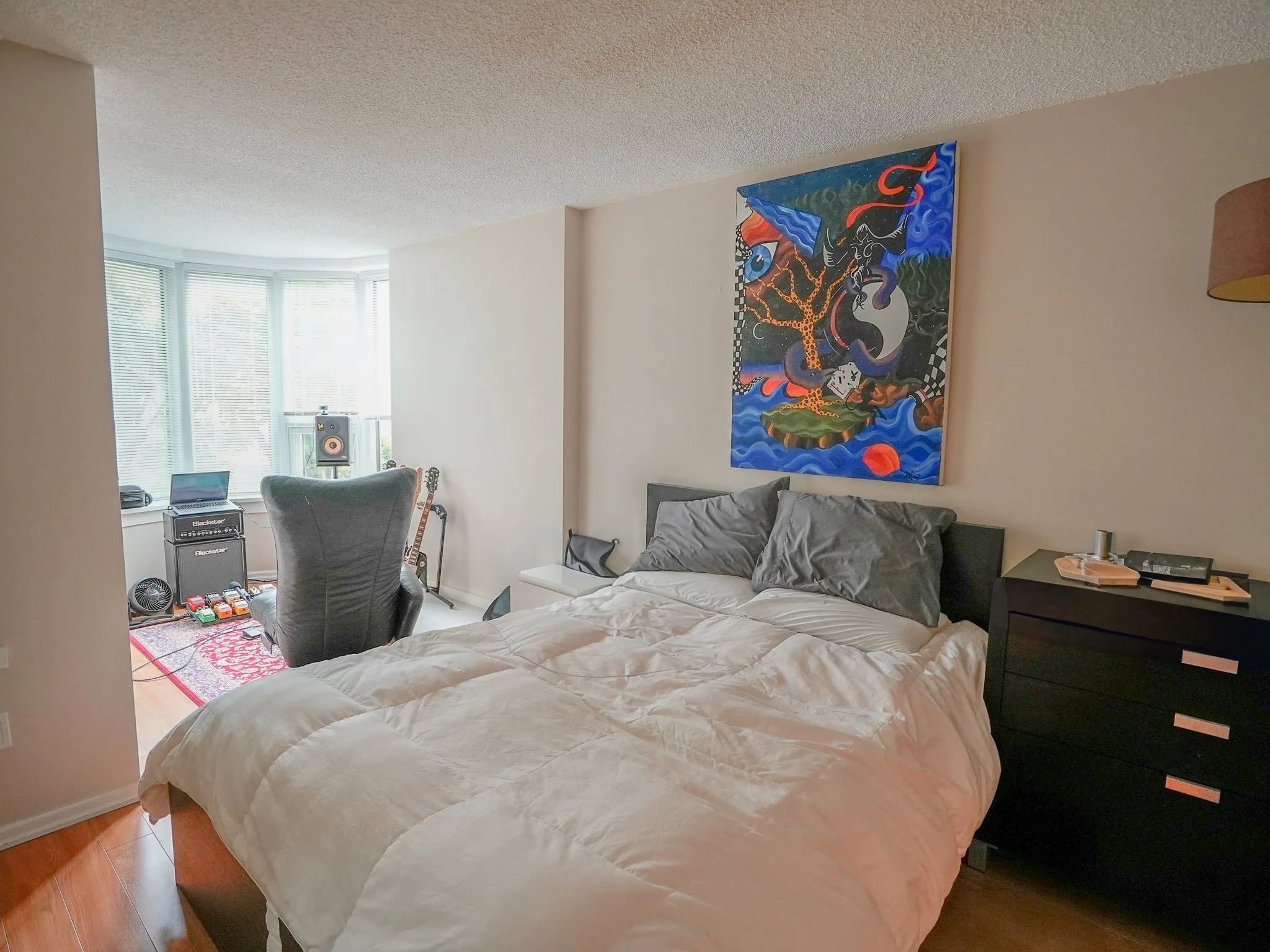 2025.07 - 101-1845 Robson-56.jpg