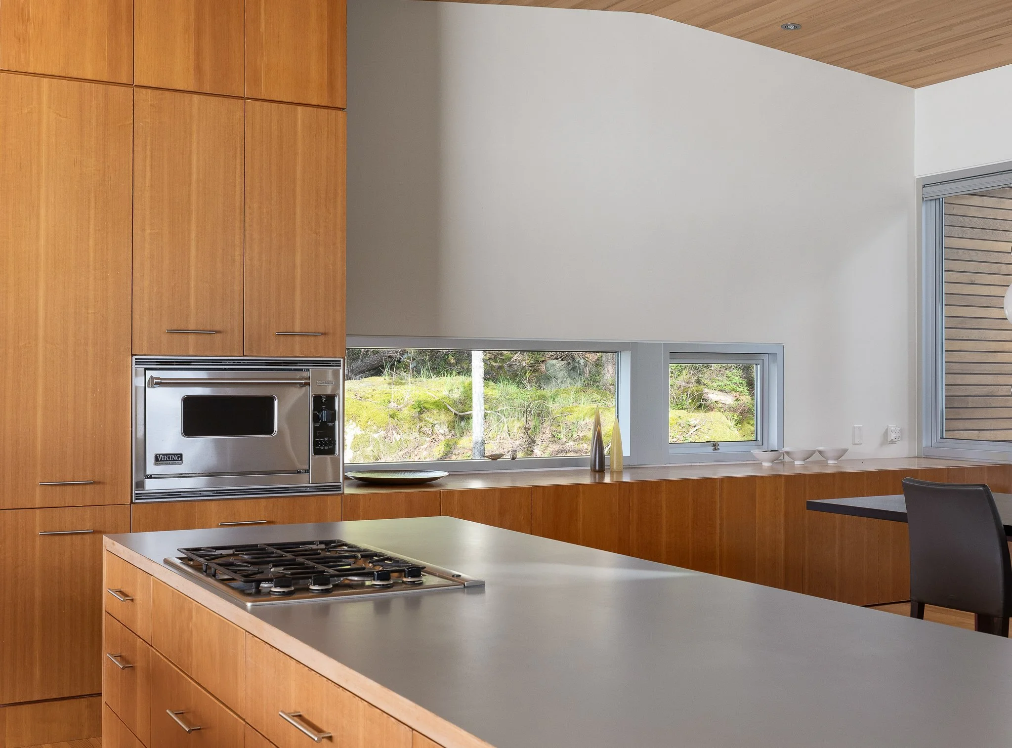 Bowen View Kitchen-1-2.jpg