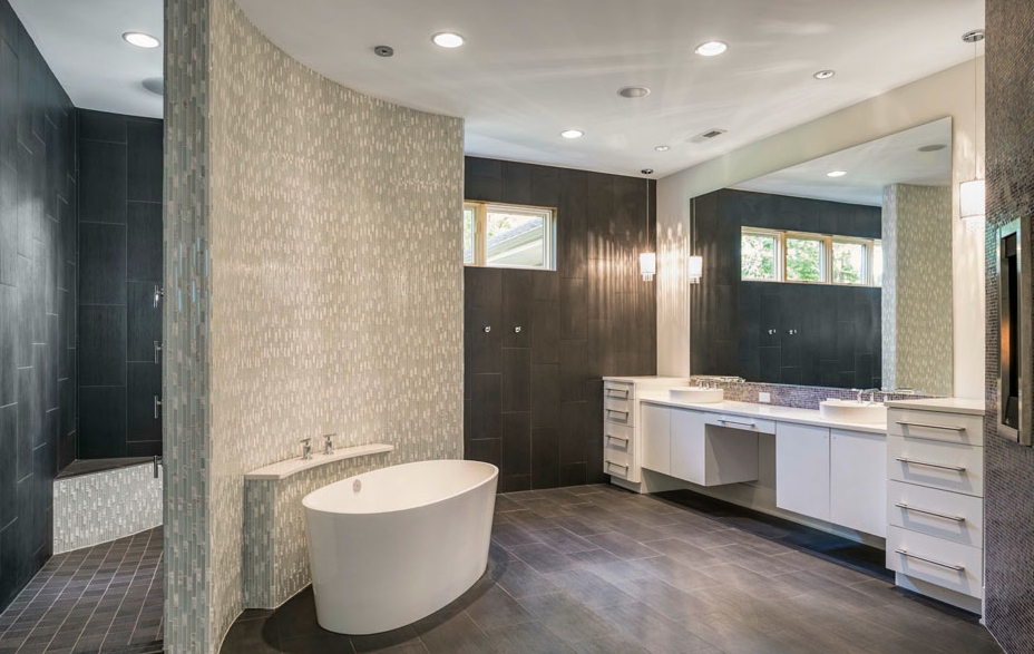 Springboro Modern - Master Bath.jpg