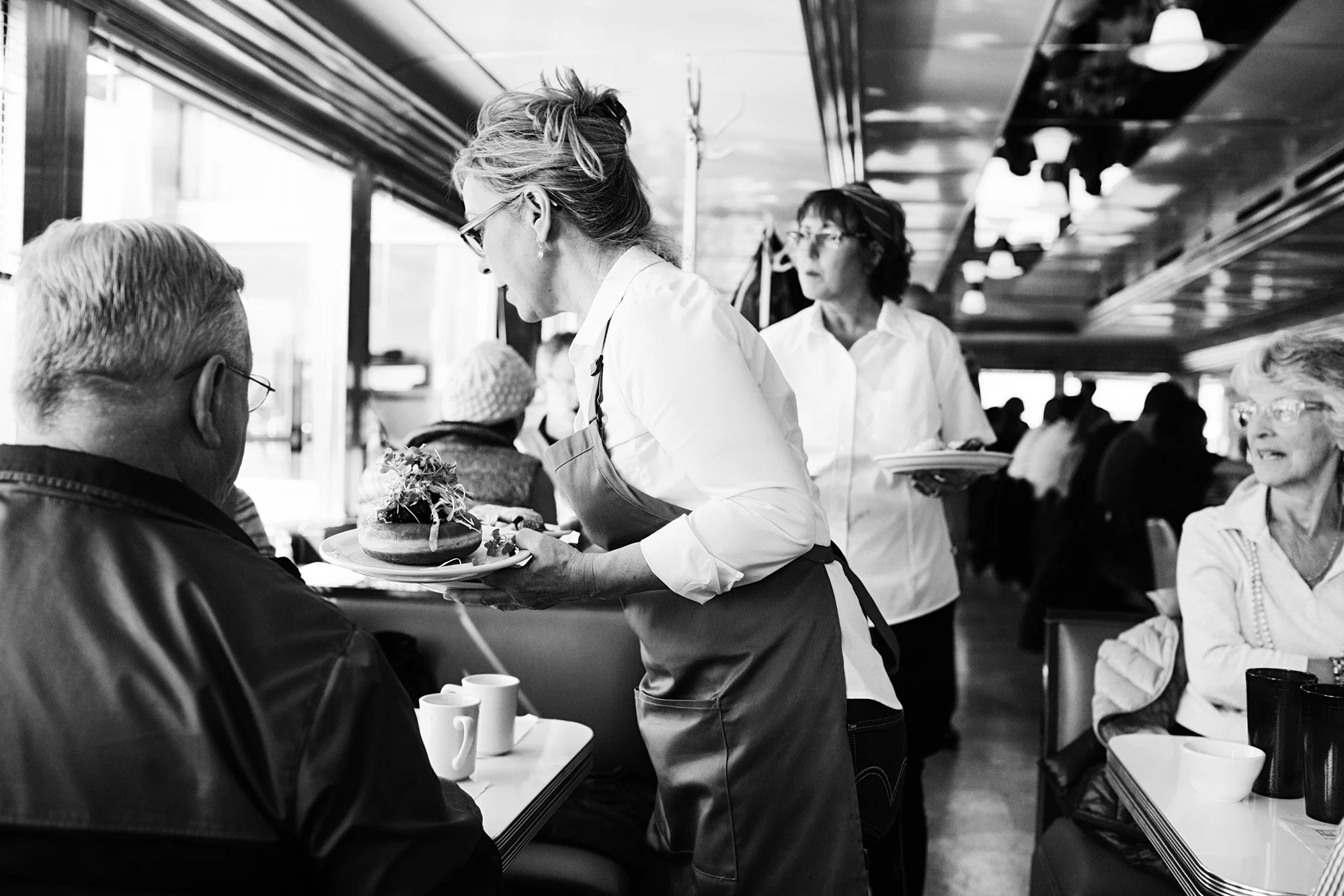 Interior shot of Hi-Lo Diner | The Restaurant Project