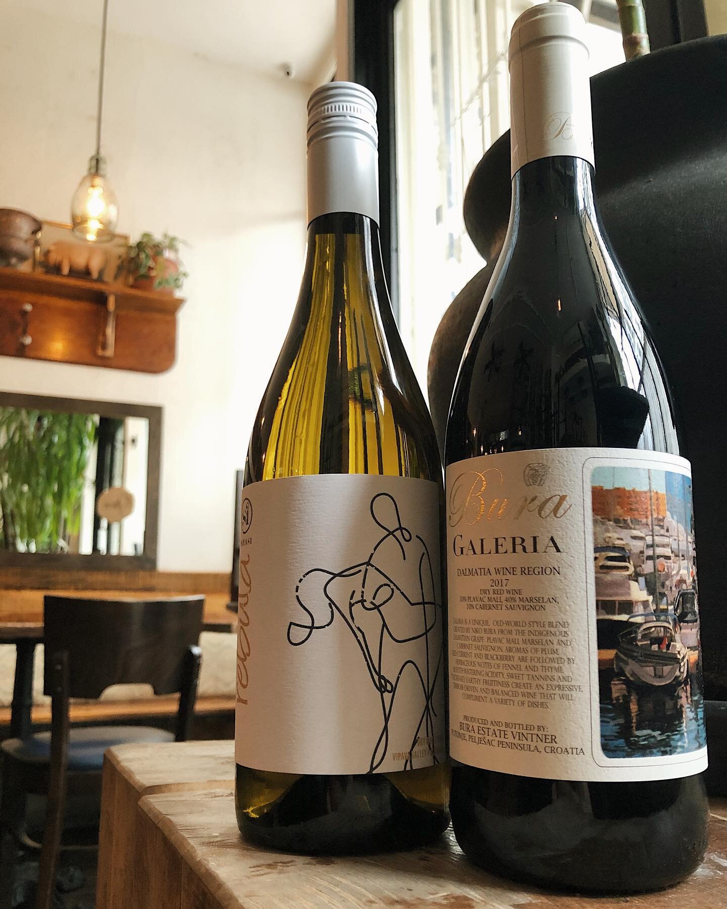 New delicious and fun spring wines from Slovenia are finally here! ⠀
Click &ldquo;Order Food&rdquo; and get them delivered to your doorstep☝🏻 ⠀ ⠀

#quarantinebooze #deliciouswine#slovenianwine #winedeliveredtoyourdoor #supportsmallbusiness#brooklynr