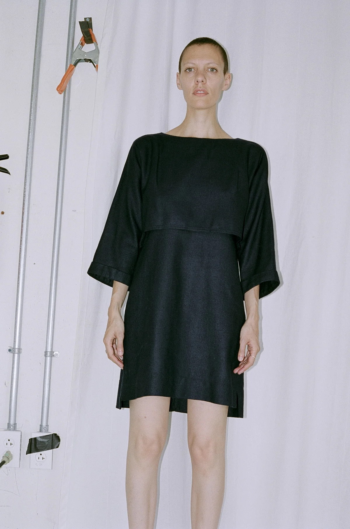 0010 - Robe soie brute à étage Marine