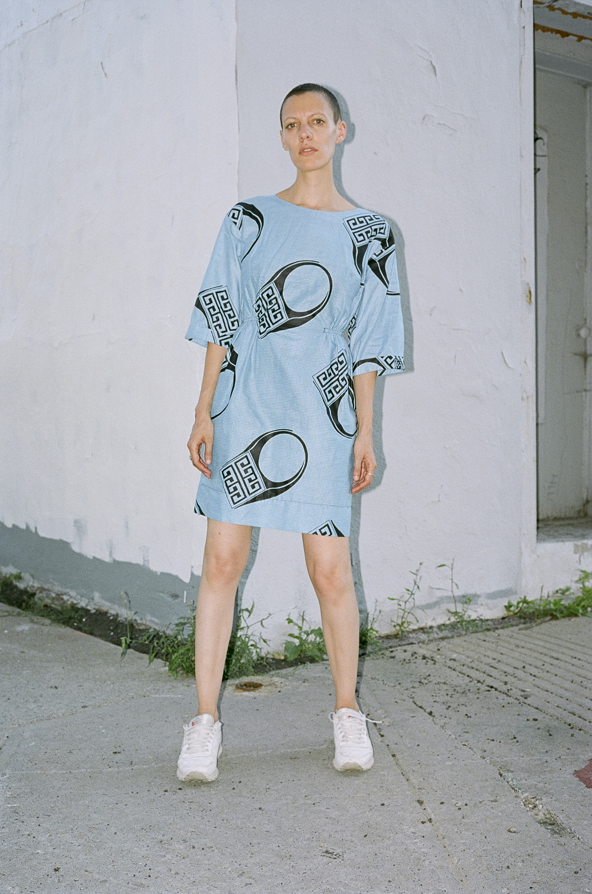 Robe+006-02+dehors+2.jpg