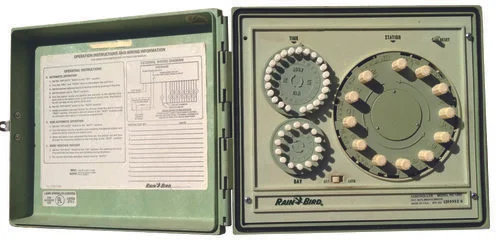A commonly-used old mechanical controller. Image courtesy of Rain Bird, Inc.