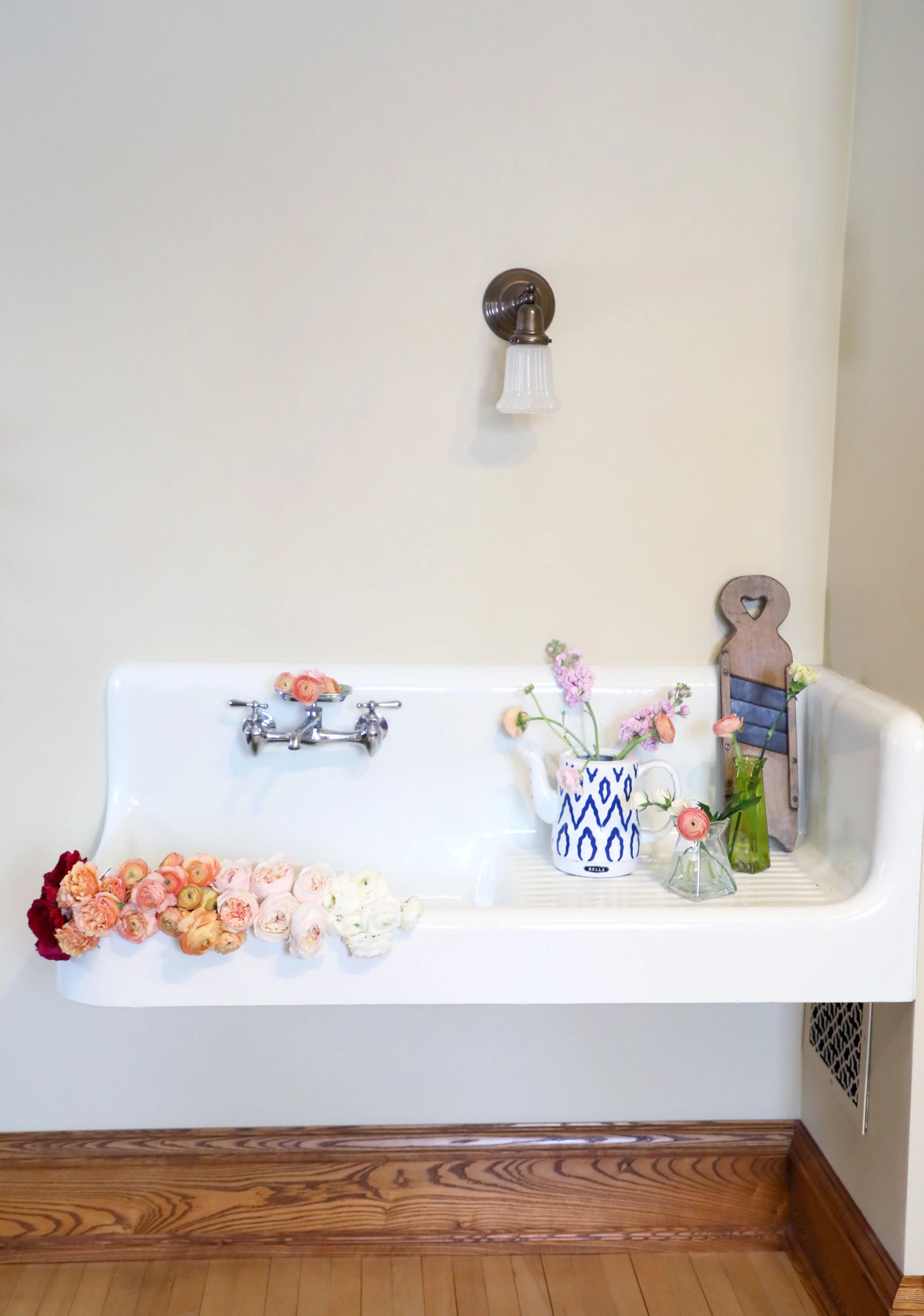 KITCHEN_SINK_EDITED1.jpg