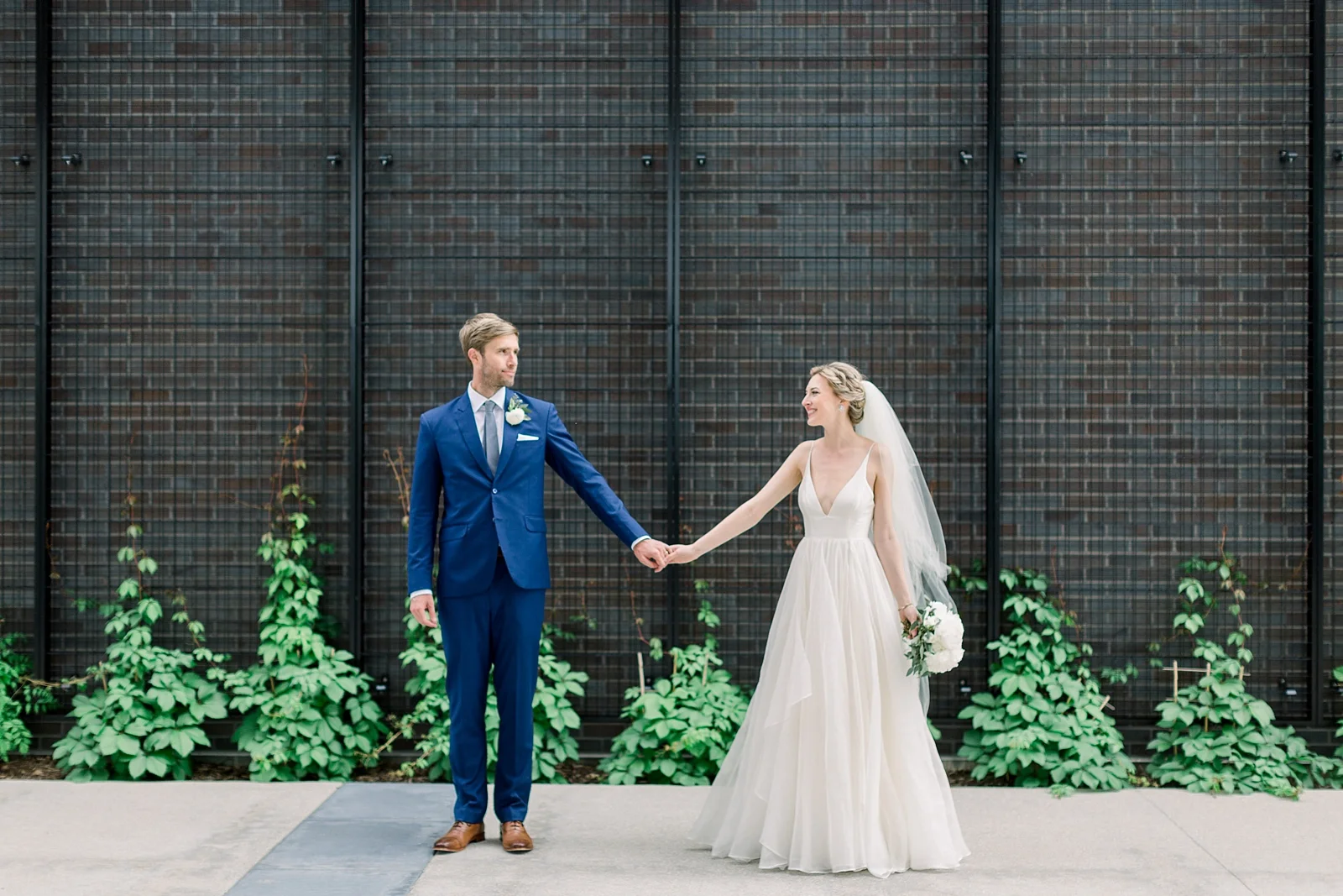 Hinterland-Brewery-Modern-Wedding-Shaunae-Teske-Photography-150.jpg