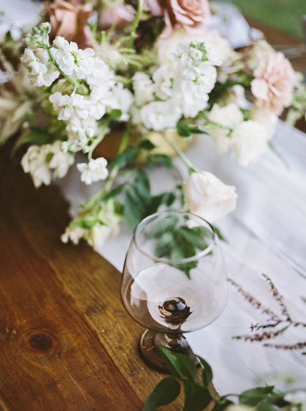 Camp-Sturtevant-Wausau-Wedding-Florist-KaseStyles-18-.jpg