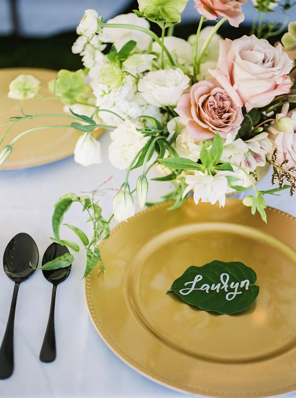 Camp-Sturtevant-Wausau-Wedding-Florist-KaseStyles-18-.jpg