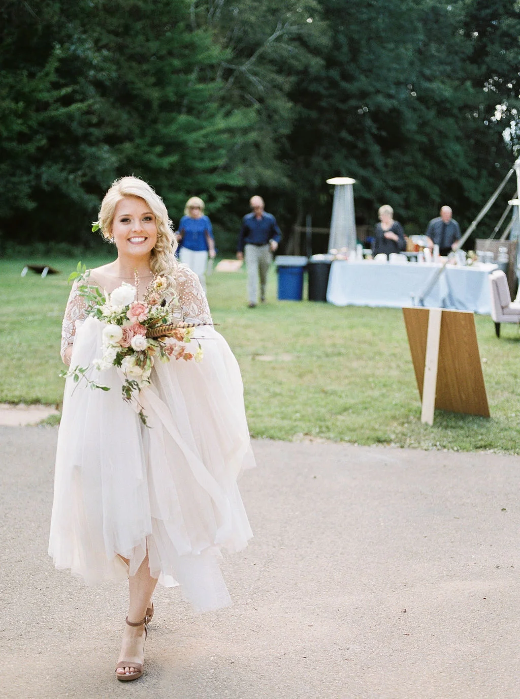 Camp-Sturtevant-Wausau-Wedding-Florist-KaseStyles-18-.jpg