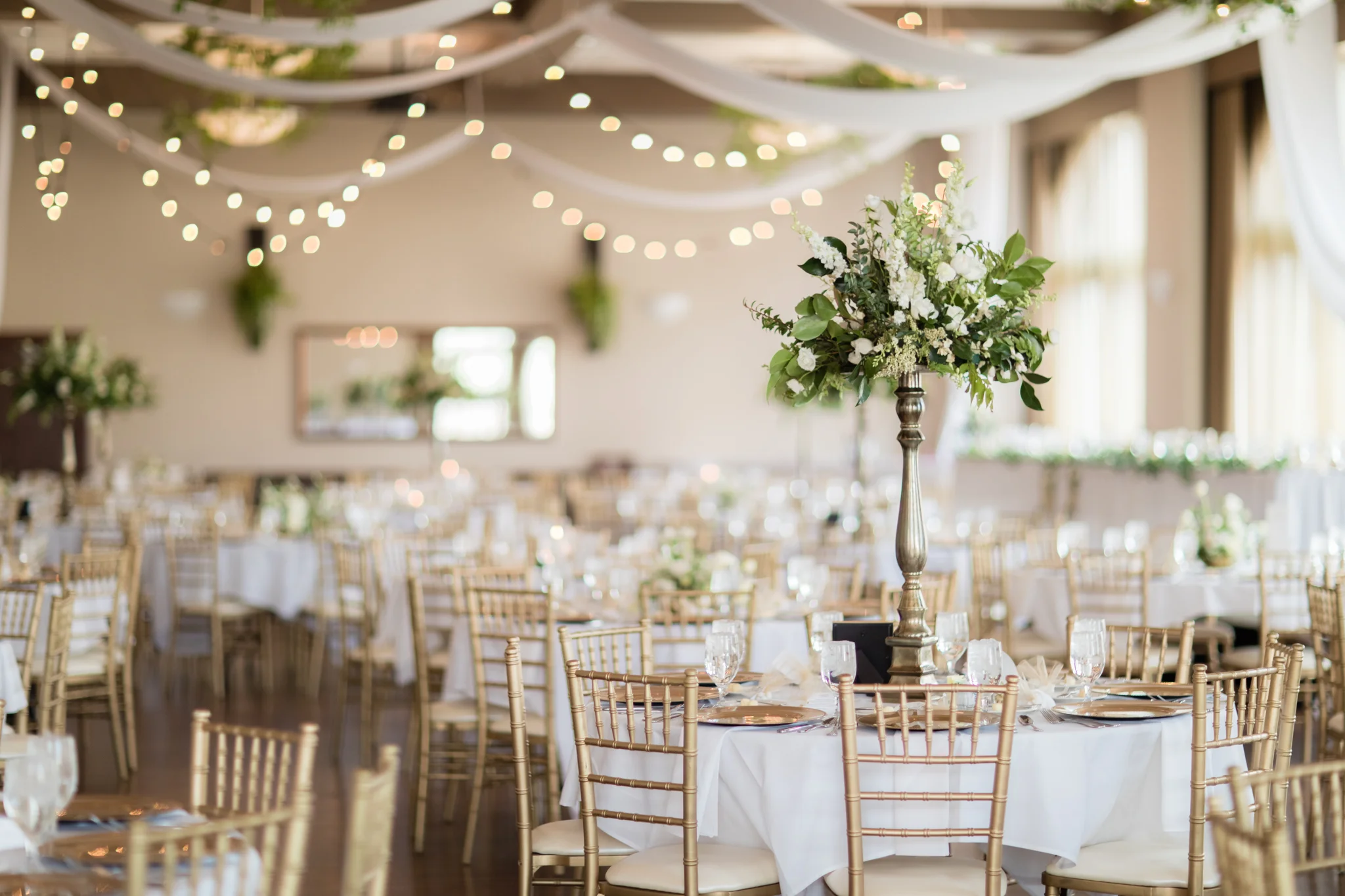 73-Katrina-Kyle-Jefferson-Inn-Wisconsin-Bride-James-Stokes-Photography.jpg