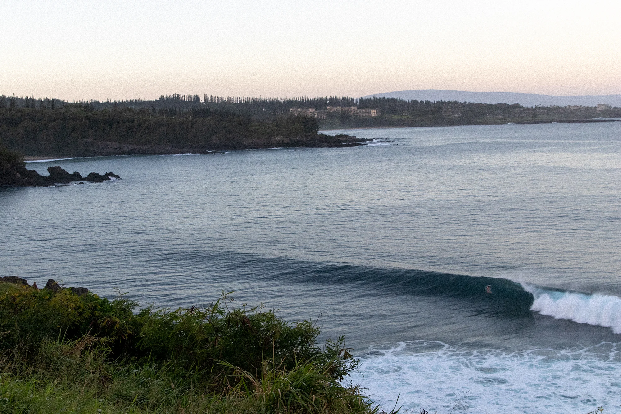 We arrived to pretty solid Honolua Bay.