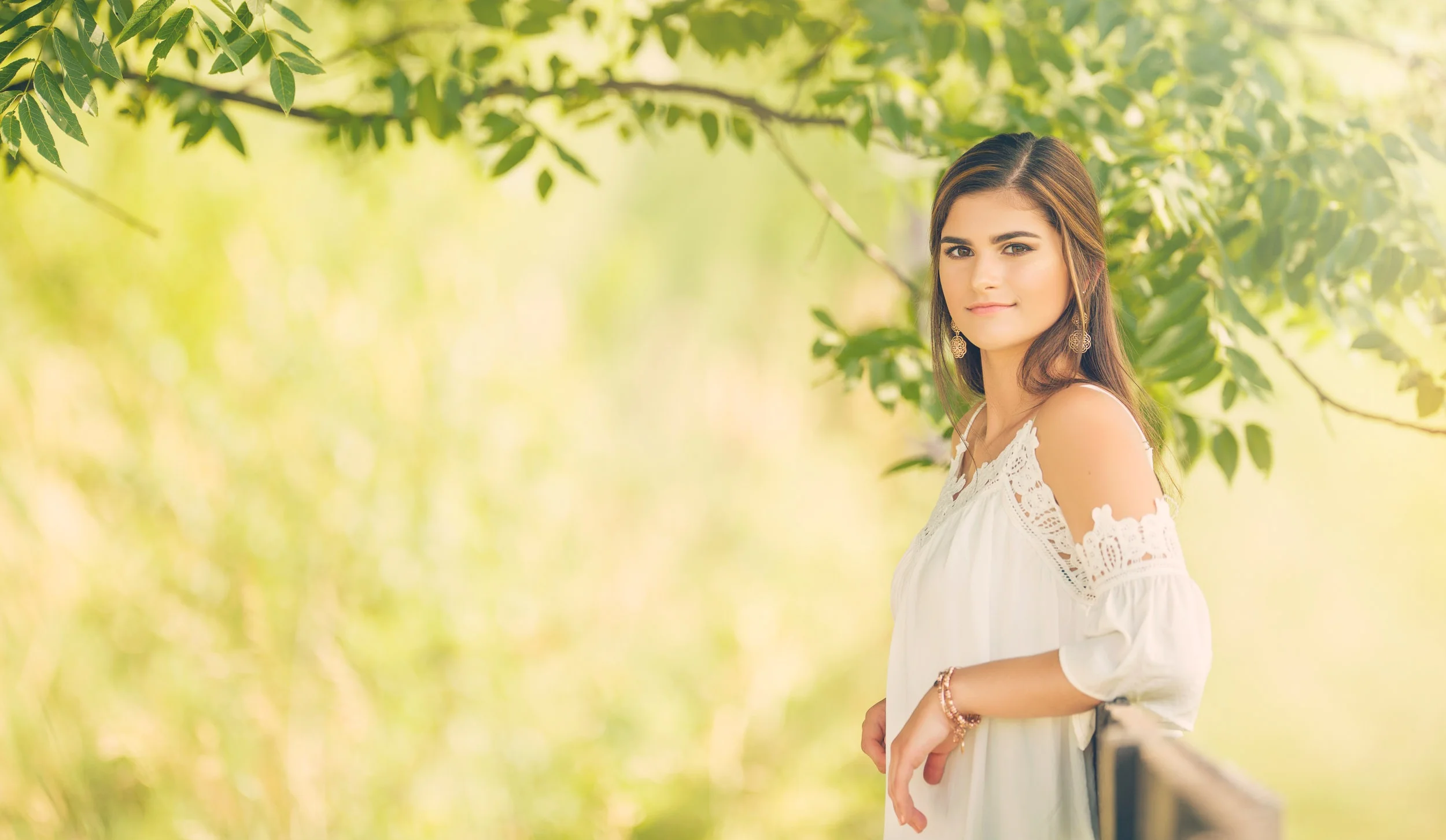 peoria-illinois-photographer-high-school-senior-pictures | on location photography | Portraitlife Photography | Shane Bruer