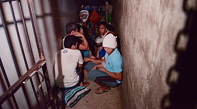 station-1-chr-jail-visit-part1-apr272017-004_E4E33DADAB5D41F2B83F80EEB089177F.jpg