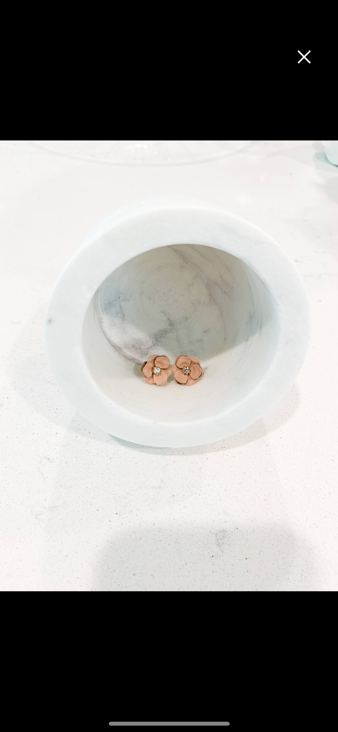 2360B59F-B3B0-4A73-B8AF-D7A74759C9F7