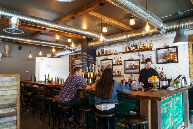 Bar. PHOTO BY LET'S OM NOM.