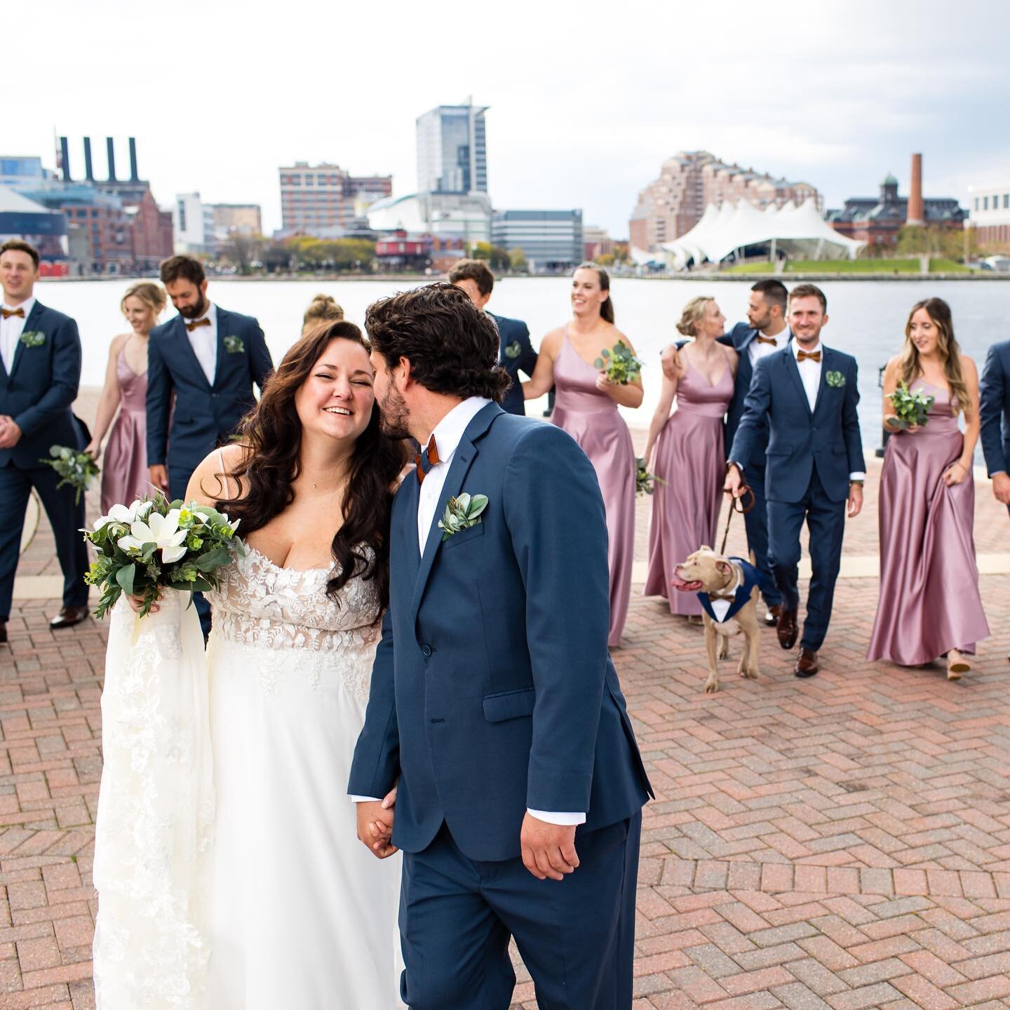 One of the many reasons why we love @avamweddings  is because this view is just a couple minutes walk away. This is one of the best spots of the harbor for portraits and wedding party because it&rsquo;s not super crowded and you can see all of the bu