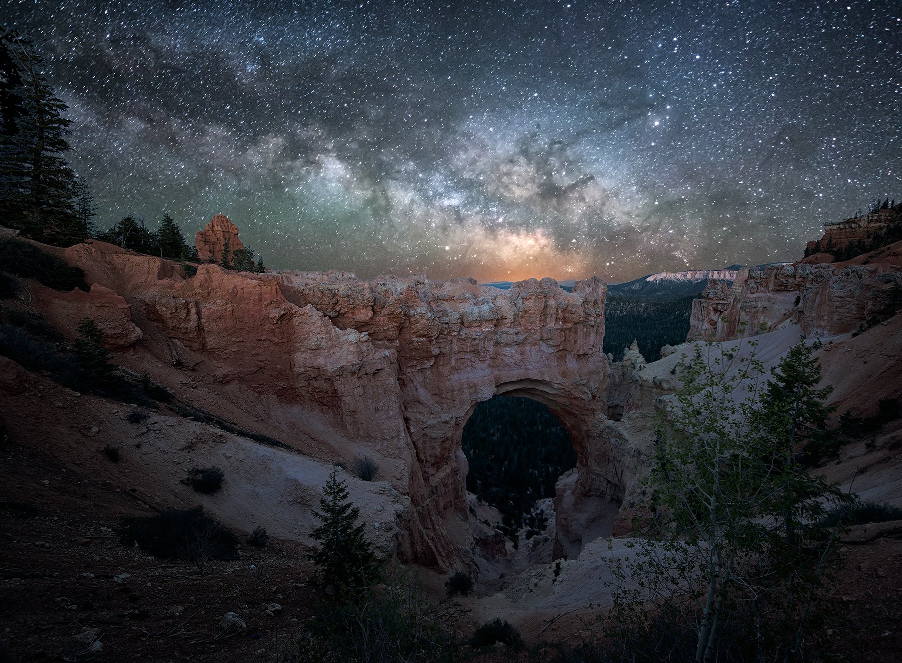 Horizonatal bryce night sky.jpg