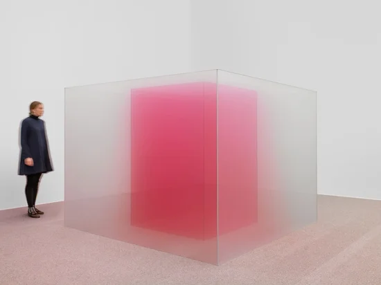 Larry Bell, VFZ 3, 2017. © Larry Bell. Courtesy the artist and Hauser & Wirth 