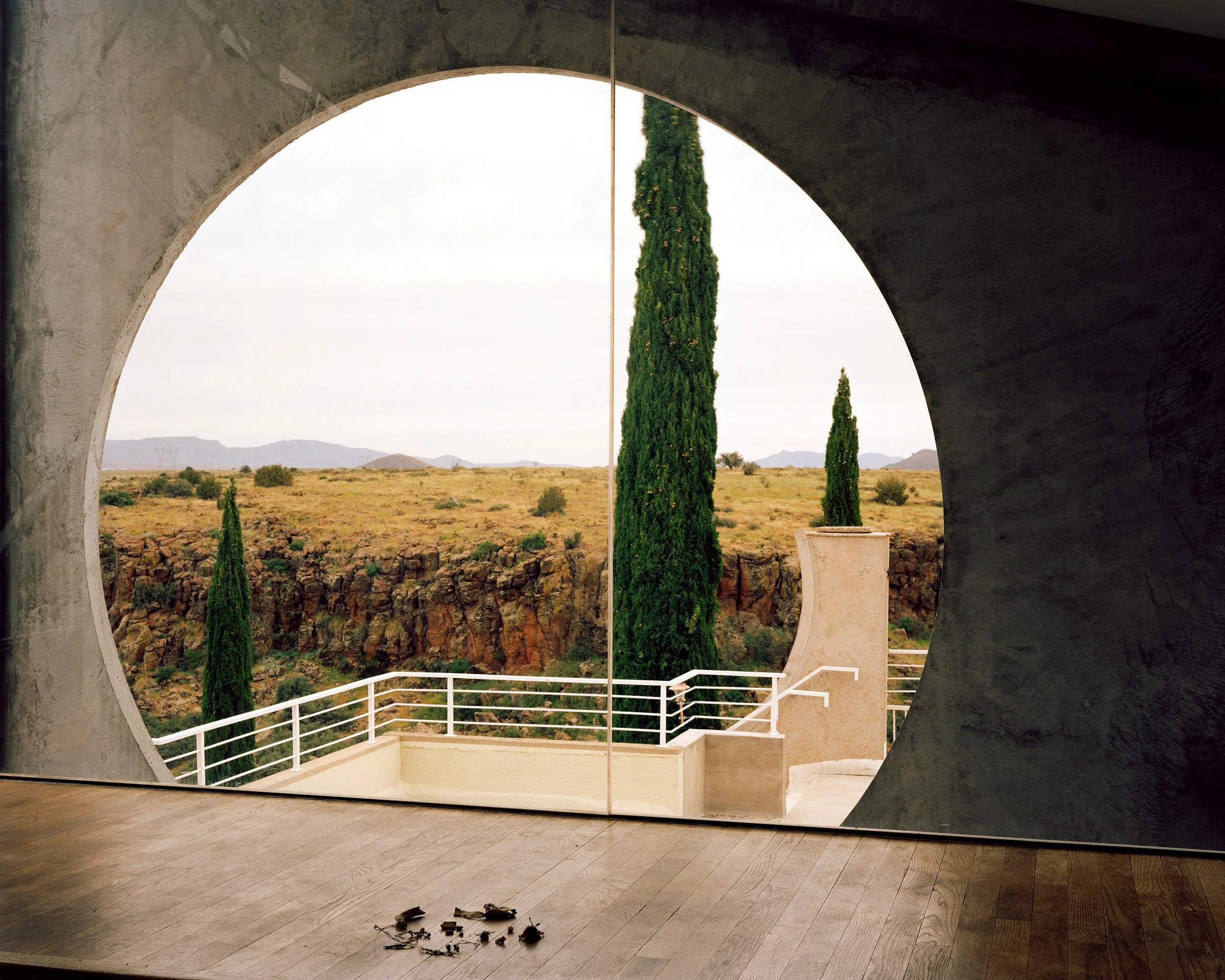 DEREK HENDERSON on Anniversary Magazine 22.jpg