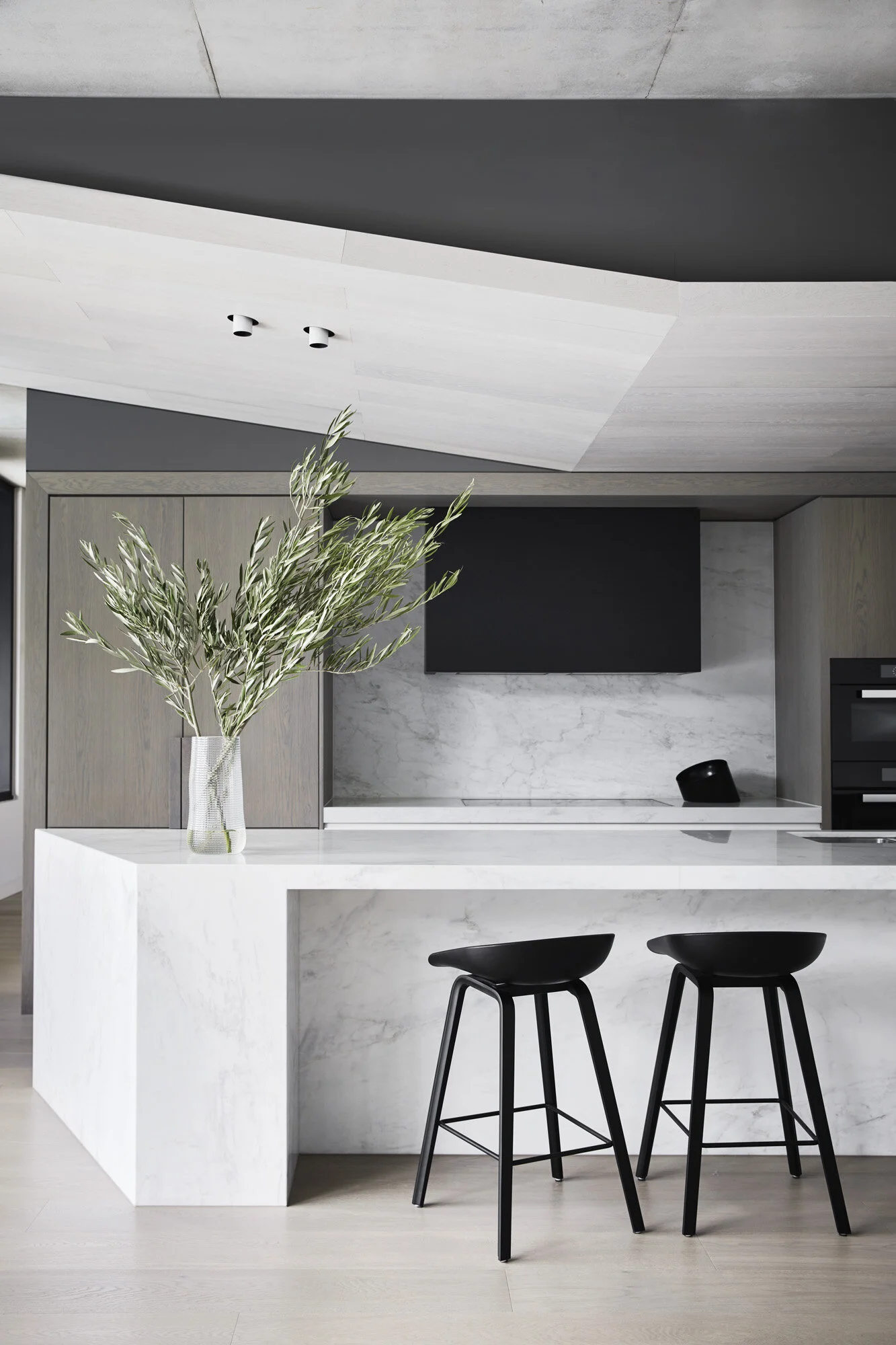 AAP Residence by MIM Design — anniversary magazine