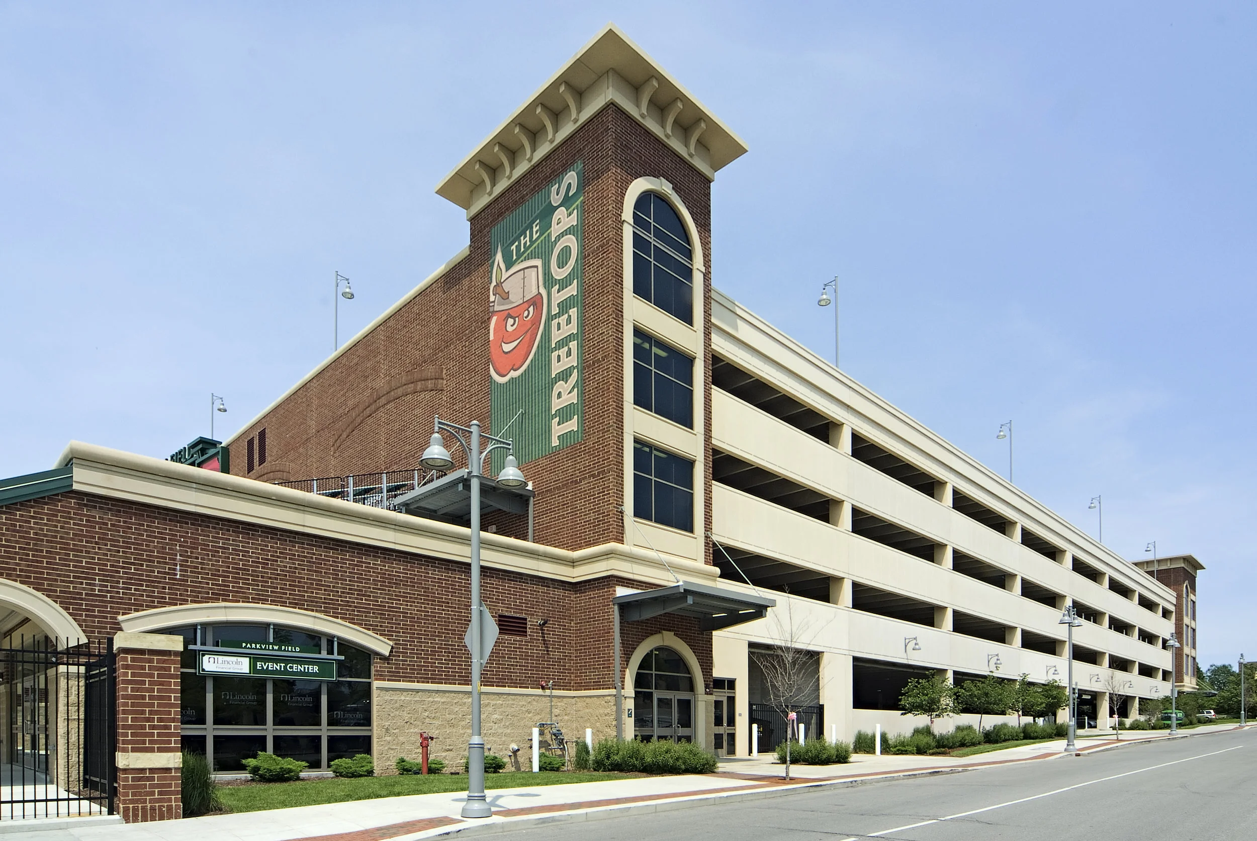 Harrison Garage 1.jpg