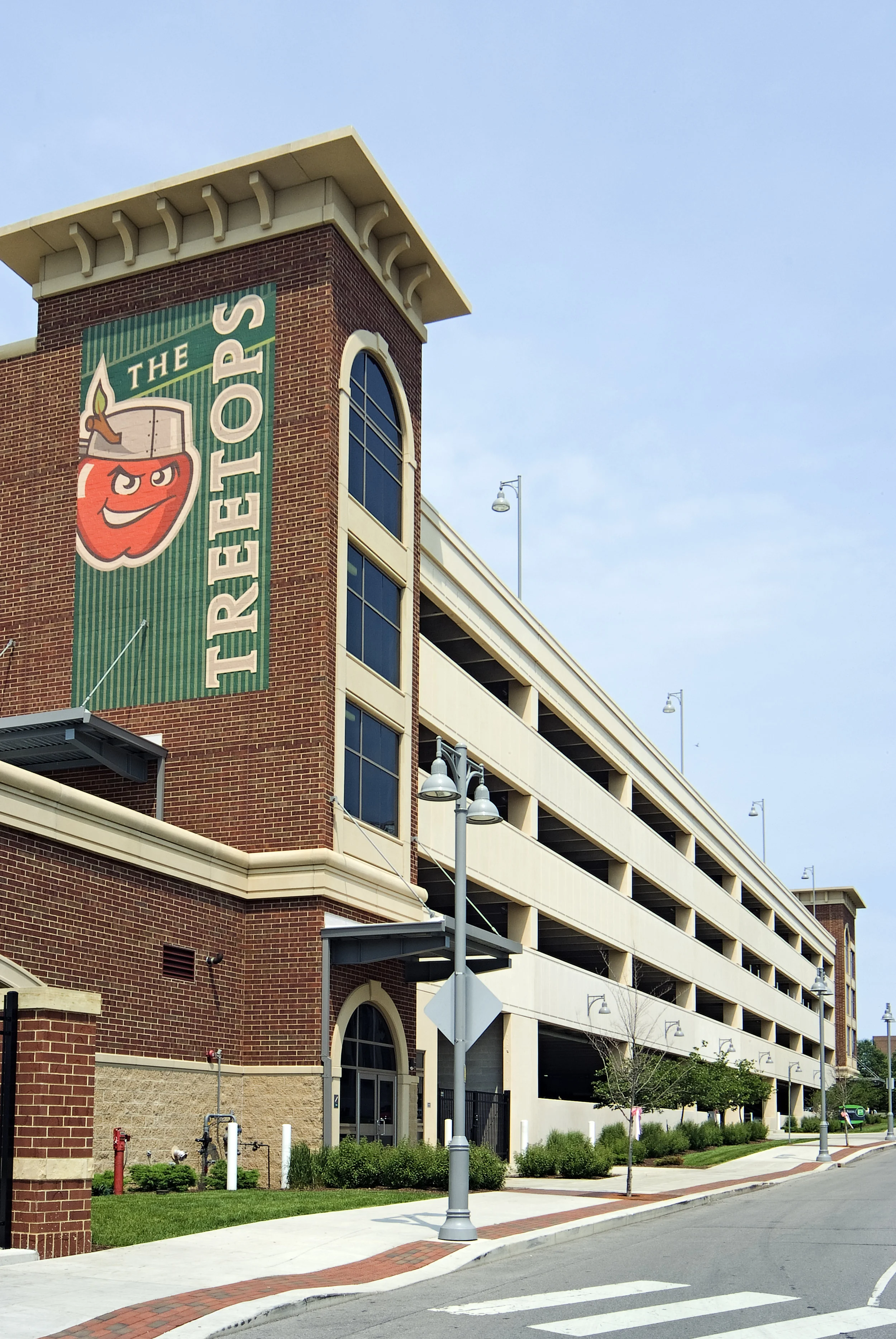 Harrison Garage 2.jpg