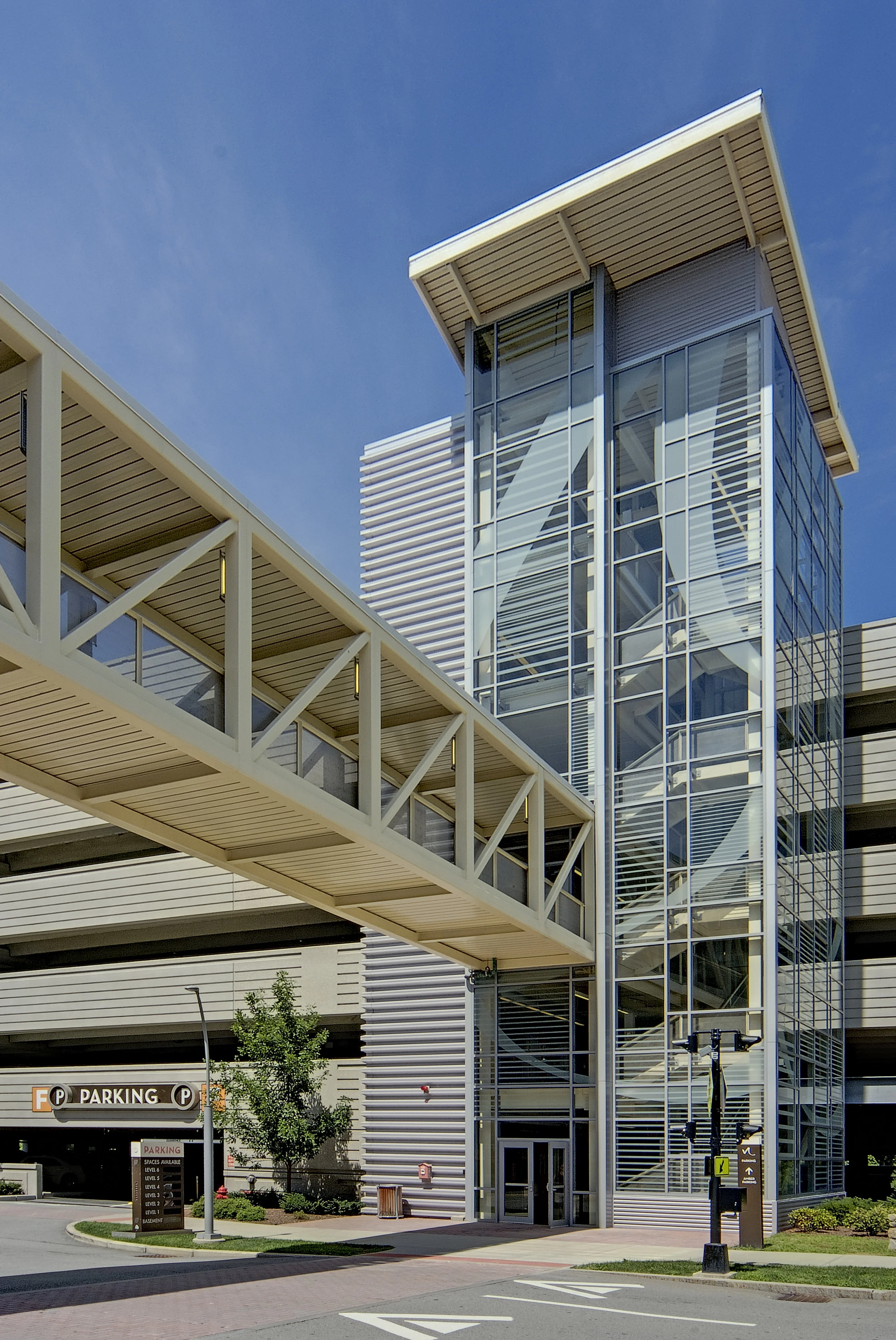 Natick Mall — HOCH