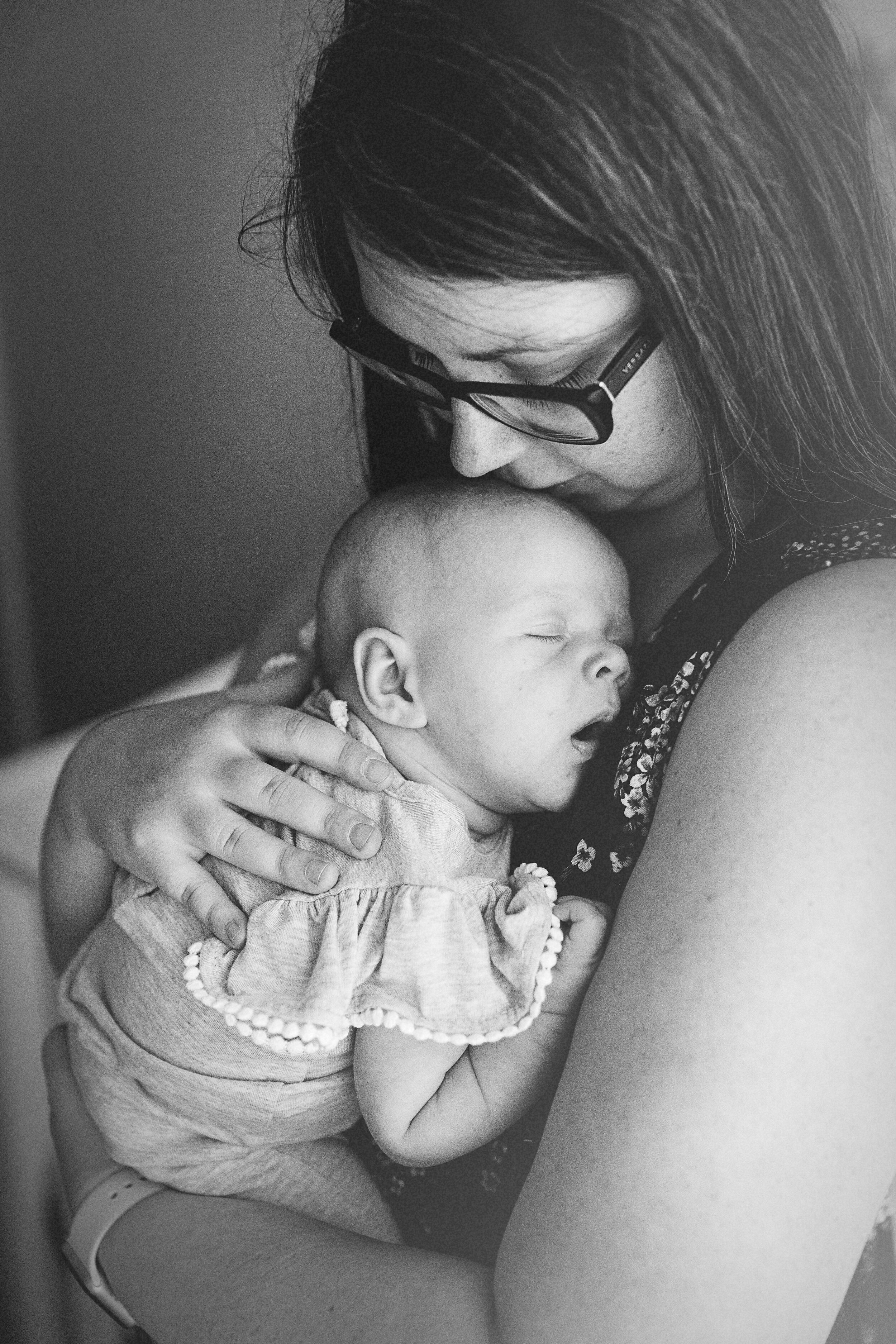 LucyBaumMontrealFamily_NewbornPhotography_VSL-42.jpg