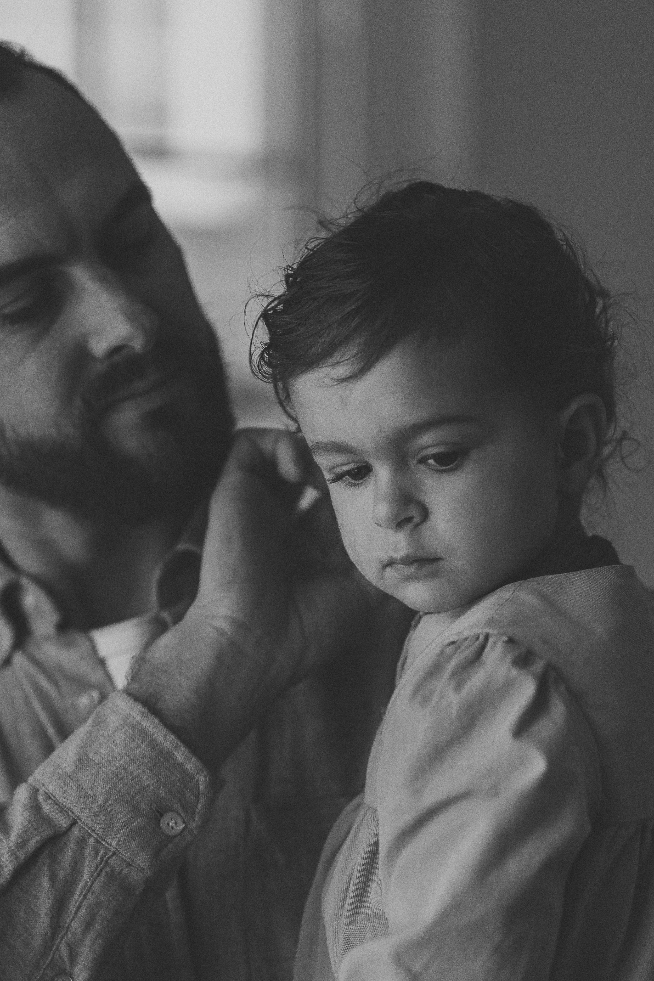 LucyBaumMontrealNewbornPhotographer_NDGFamilySession-28.jpg