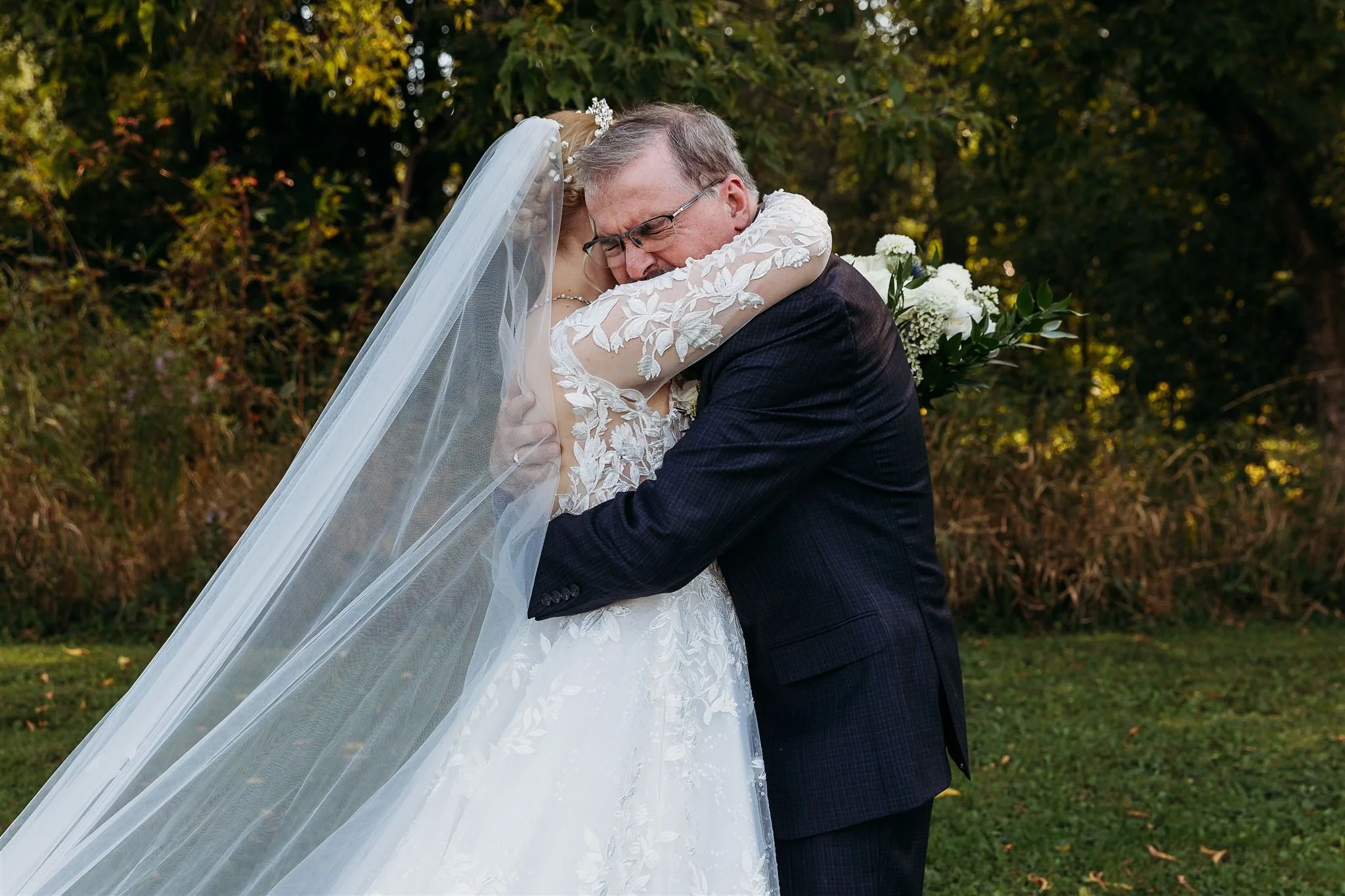 Lucy-Baum-Montreal-Wedding-Photographer-Au-Vieux-Moulin-September-2024-F-140_websize (1).jpg