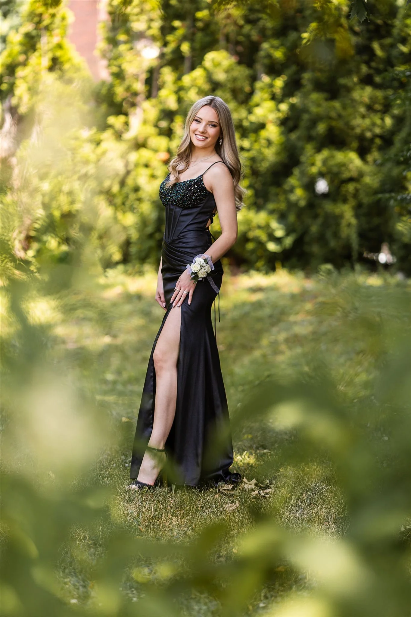 Lucy-Baum-Montreal-Prom-Photographer-June-2025-F-15_websize.jpg