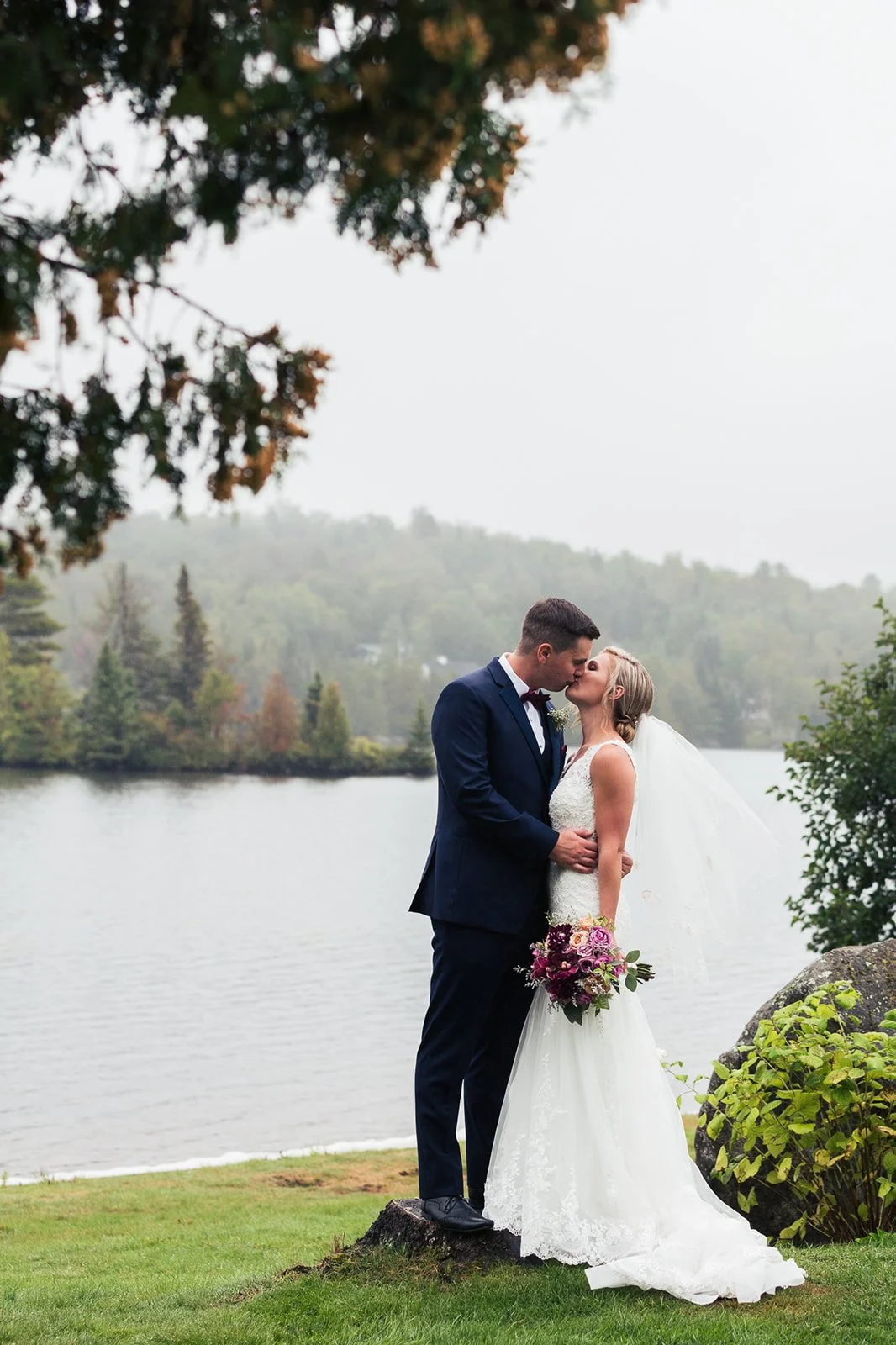 Lucy-Baum-Montreal-Wedding-Photographer-Esterel_Resort-Laurentians-60_websize.jpg