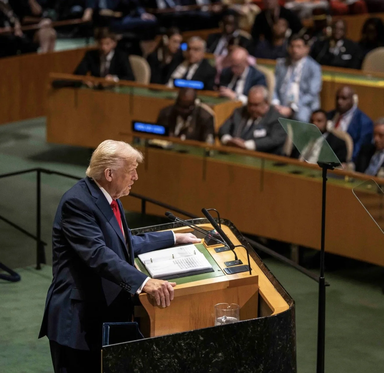 Trump’s - Khan London Mayor fued - From Royal Red Carpet to Diplomatic Crisis