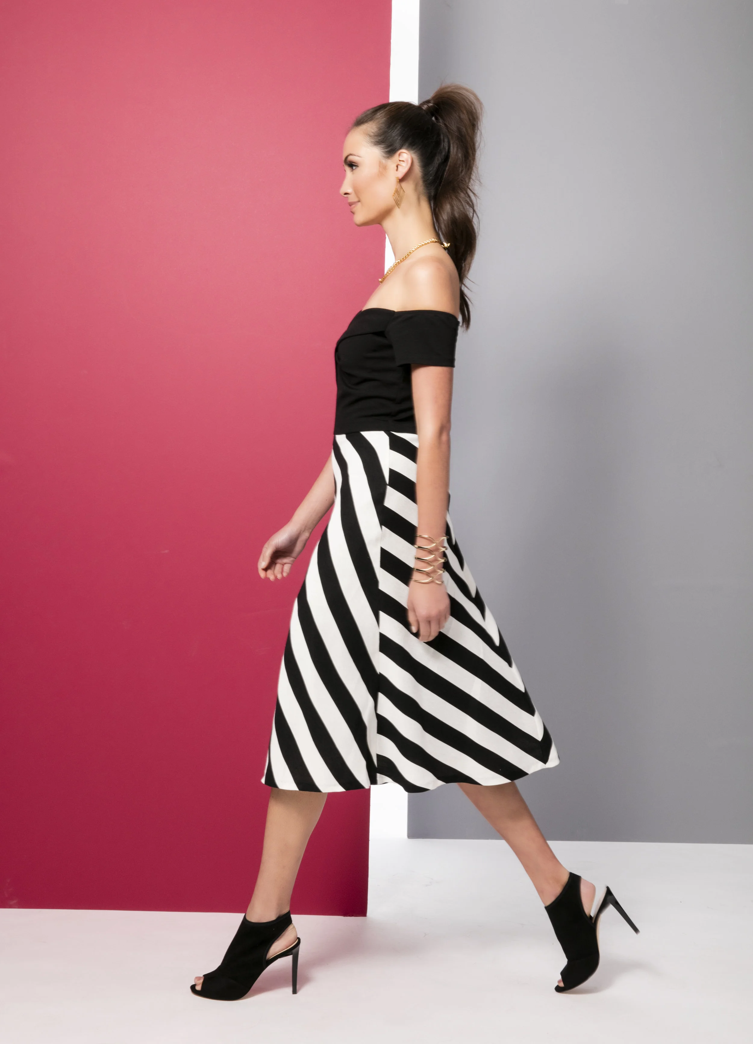 VISD-12806.Fashion.002.jpg
