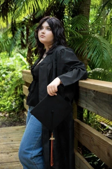 Miley_Graduation_2026_011 Medium.jpeg