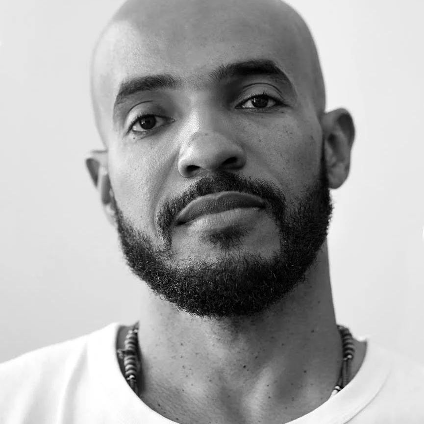 Julian Alexander is the founder of Brooklyn-based design studio Slang Inc. , whose clients include the world’s top agencies and brands. During his tenure as Design Director for Sony Music, he won a GRAMMY® Award for the box-set packaging for The Complete Jack Johnson Sessions by Miles Davis. As Executive Creative Director of Guild, Julian led creative teams on experiential projects for Stella Artois, Target, and Nike. His iconic logos and album artwork for Jennifer Lopez, 50 Cent and Eminem, amongst others, have sold over 100 million copies worldwide. Julian has moderated design talks at the American Institute of Graphic Arts, NYU, and has presented at Apple. Julian is a graduate of School of Visual Arts, where he also taught typography.